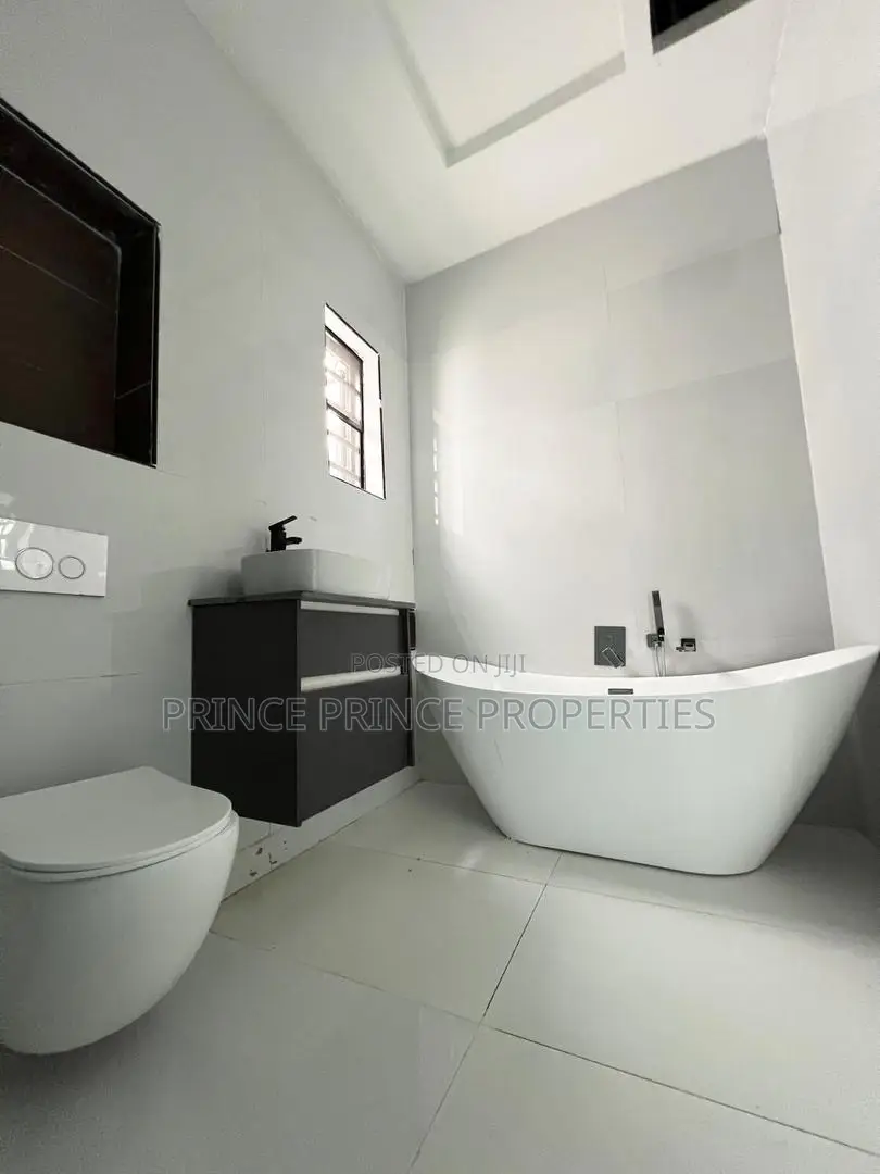 Furnished 4bdrm Duplex in Ajah for sale in Ajah