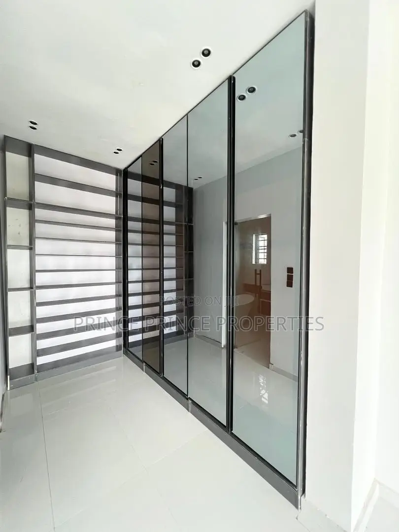 Furnished 4bdrm Duplex in Ajah for sale in Ajah