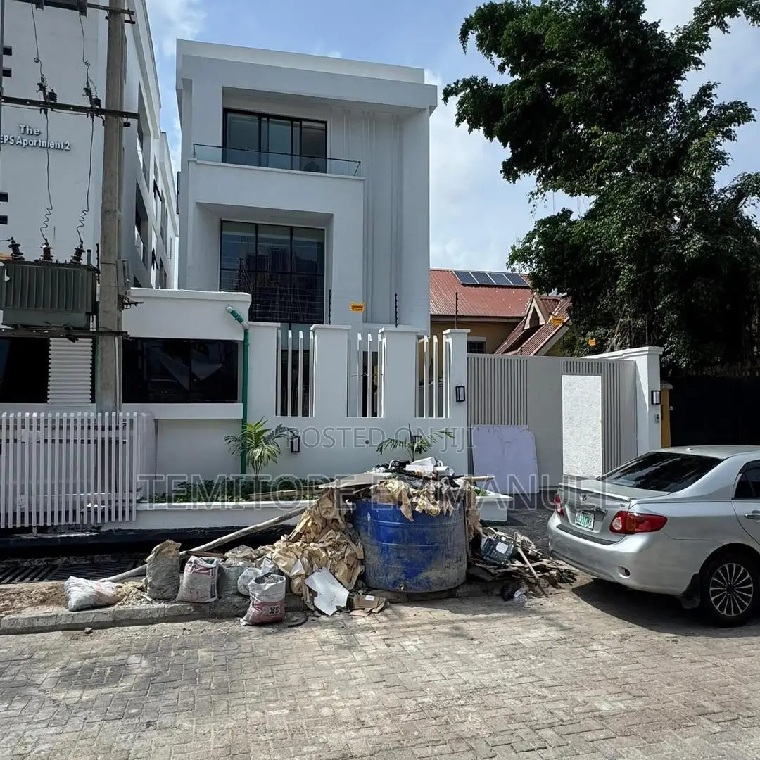 Furnished 4bdrm Duplex in Phase 1 for sale in Lekki Phase 1