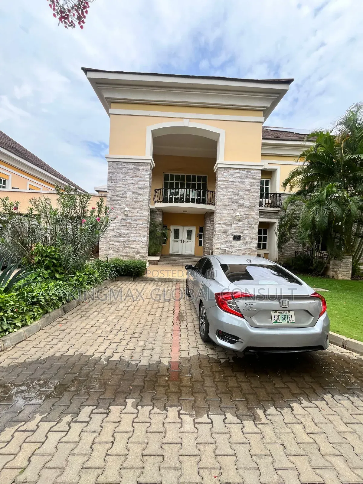 Furnished 4bdrm Duplex in Maitama District for sale in Maitama
