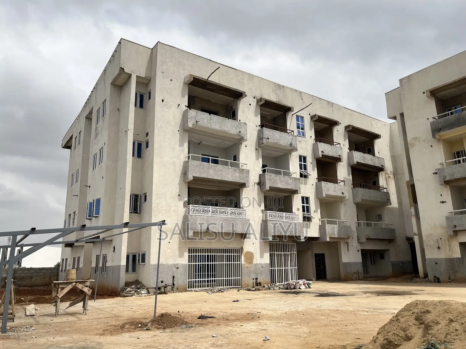 3bdrm Block of Flats in Life Camp for sale in Life Camp