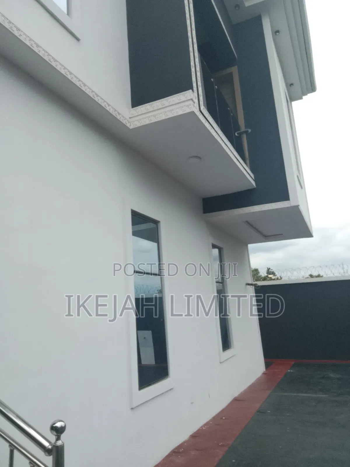 3bdrm Apartment in Omole Phase 1 Gra for sale in Omole Phase 1