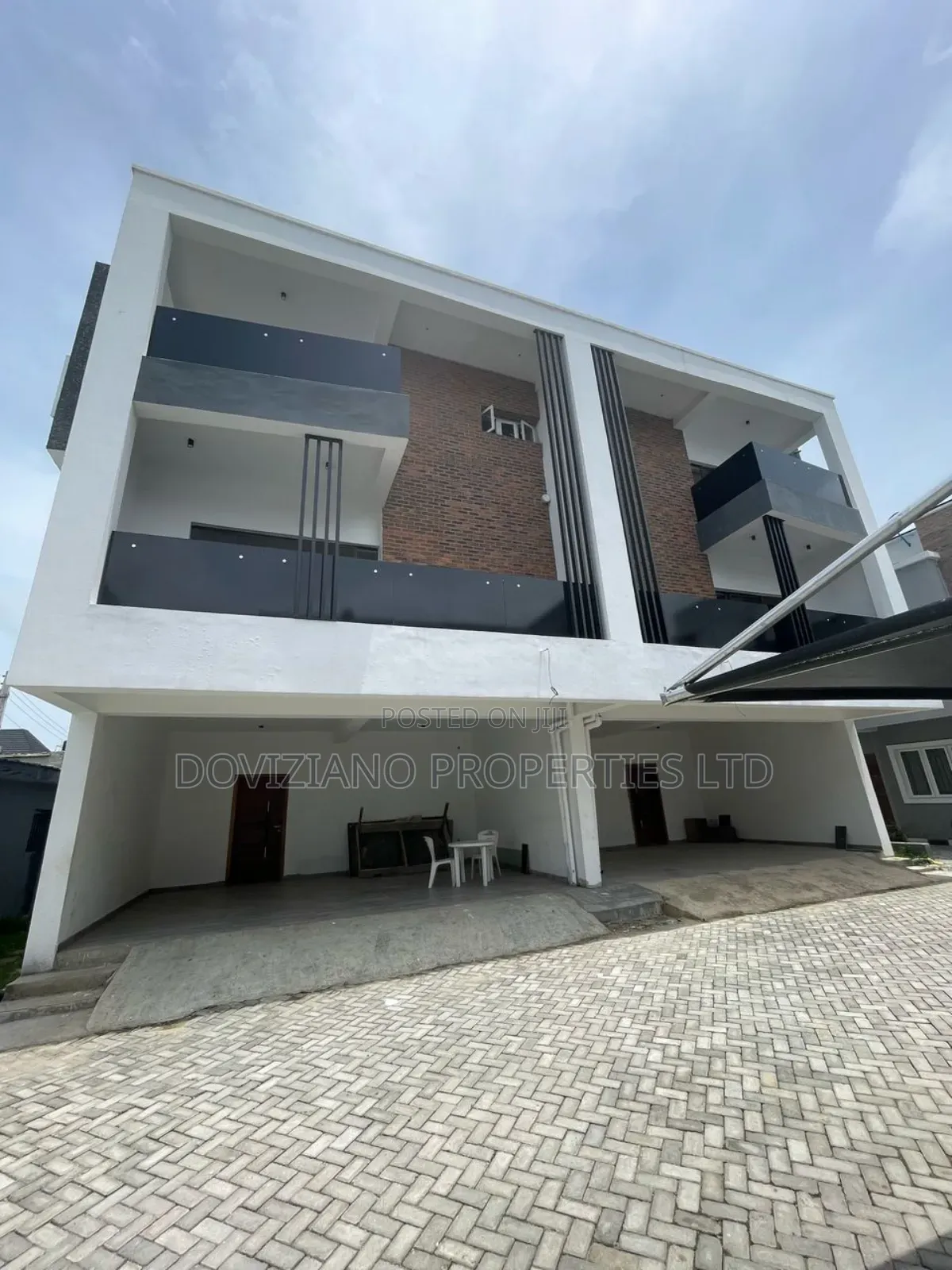 4bdrm Duplex in Ajah for sale in Ajah