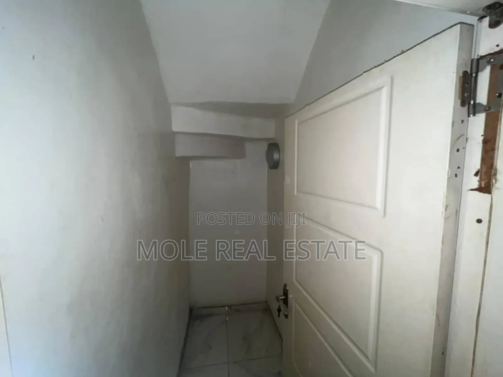 Furnished 2bdrm Block of Flats in Ayobo for sale in Ayobo