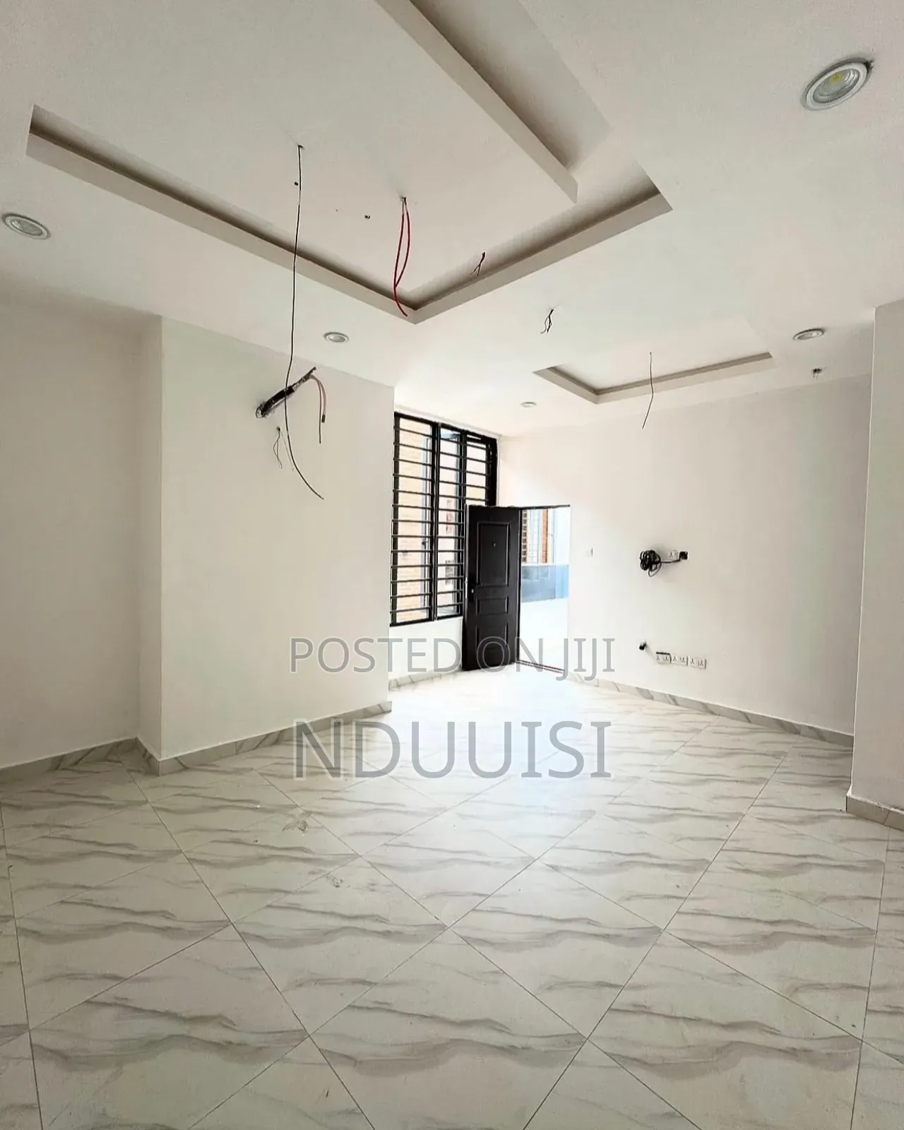4bdrm Duplex in Ologolo for sale in Ologolo