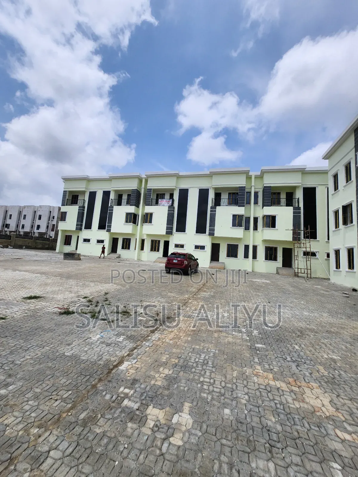 4bdrm Duplex in Life Camp for sale in Life Camp
