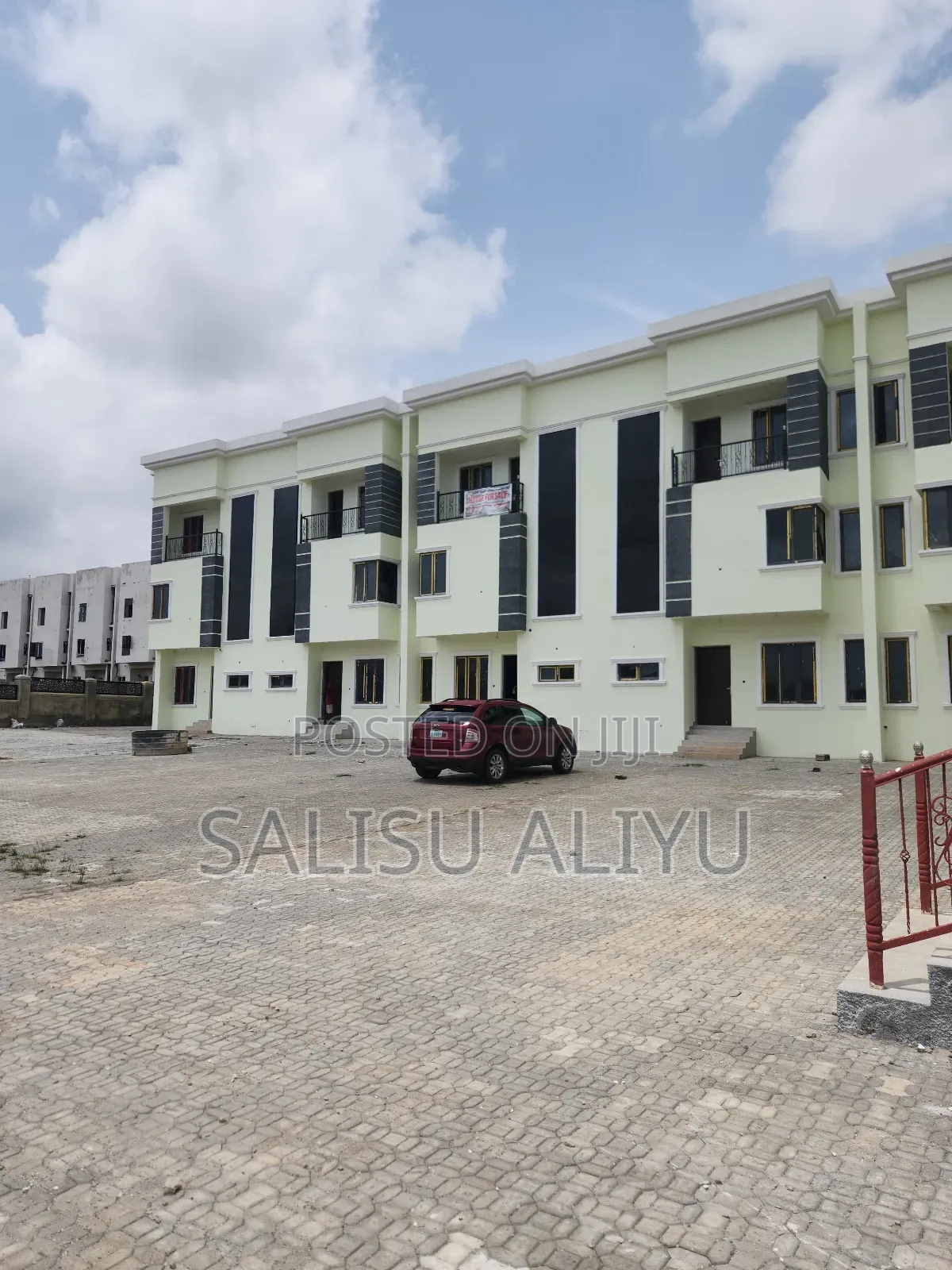 4bdrm Duplex in Life Camp for sale in Life Camp