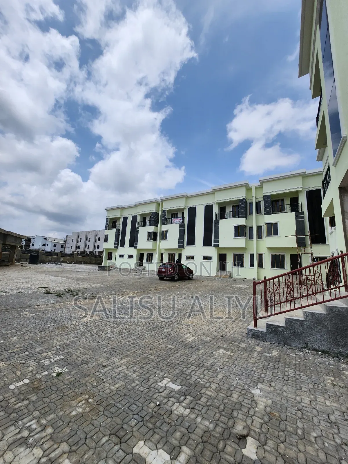 4bdrm Duplex in Life Camp for sale in Life Camp