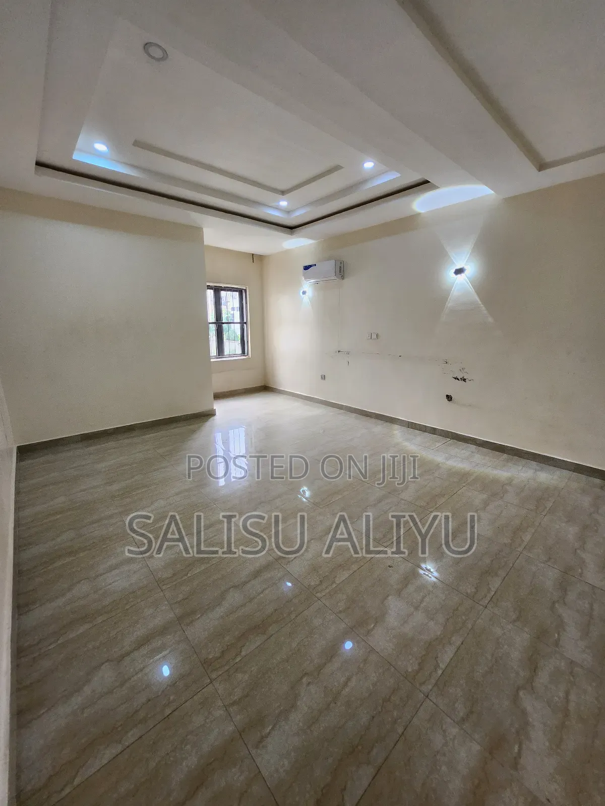 5bdrm Duplex in Jahi Gilmore for sale in Jahi