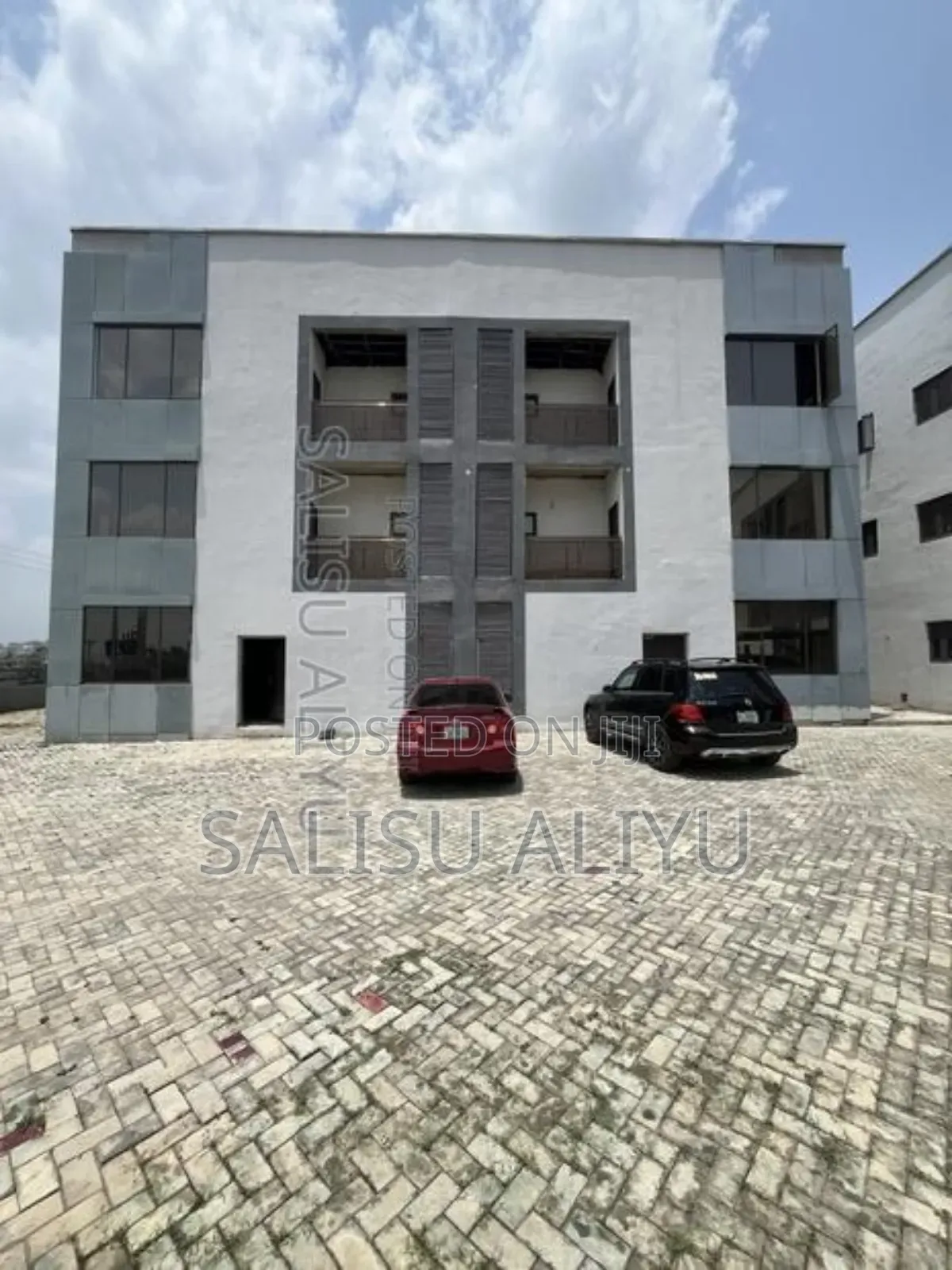 5bdrm Townhouse/Terrace in Life Camp for sale in Life Camp