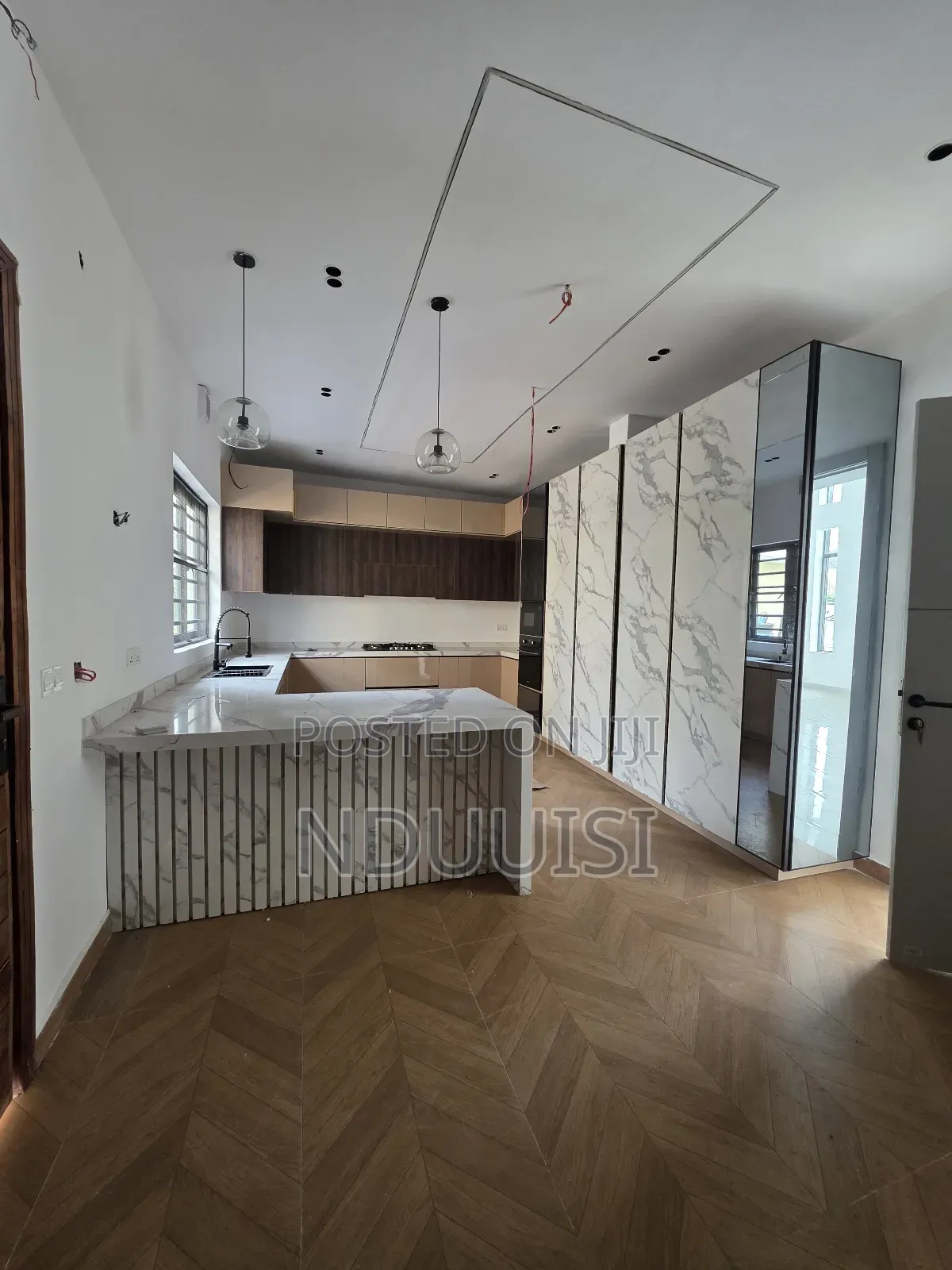 4bdrm Duplex in Northernforesure, Chevron for sale in Chevron