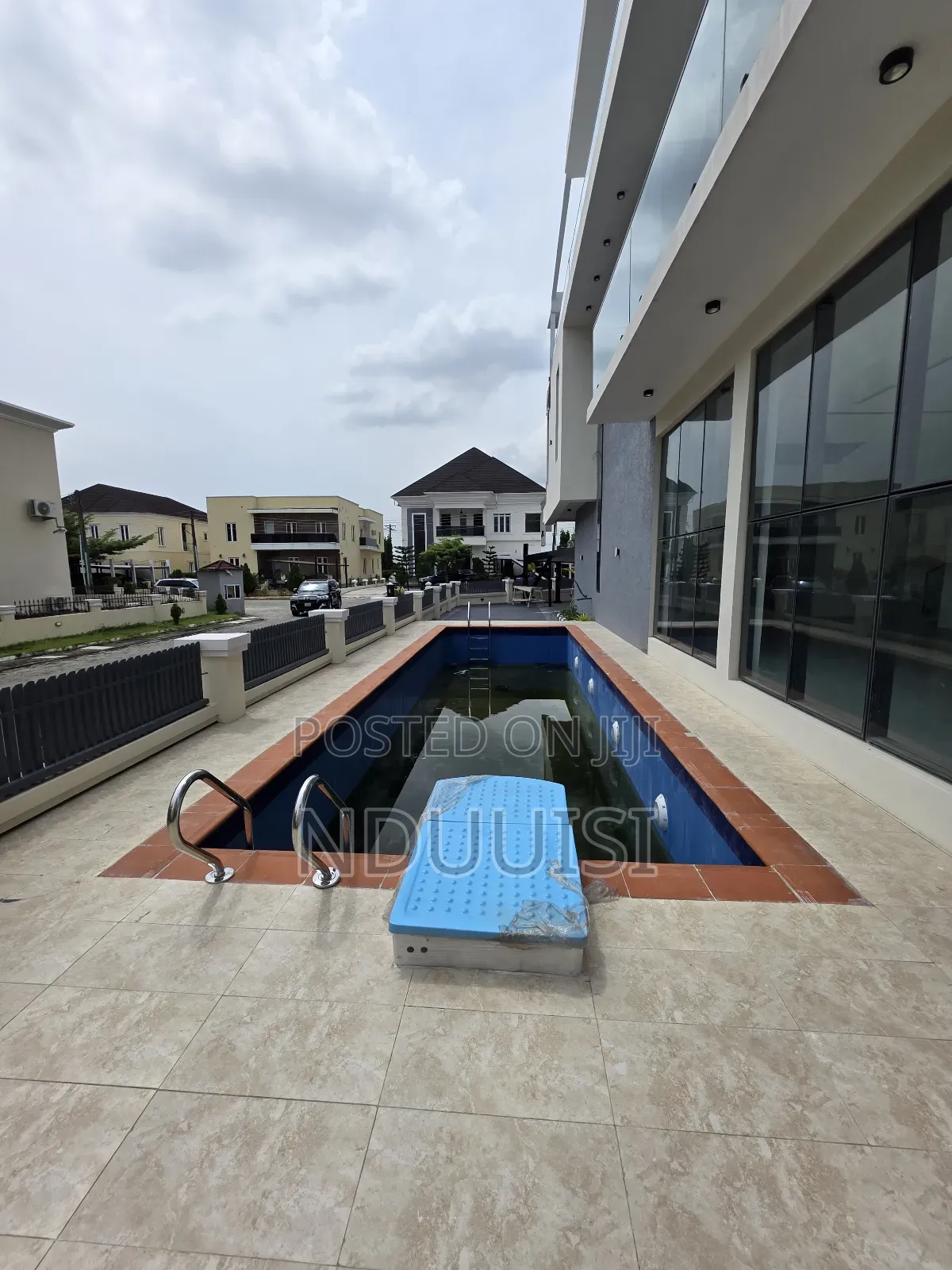 4bdrm Duplex in Northernforesure, Chevron for sale in Chevron