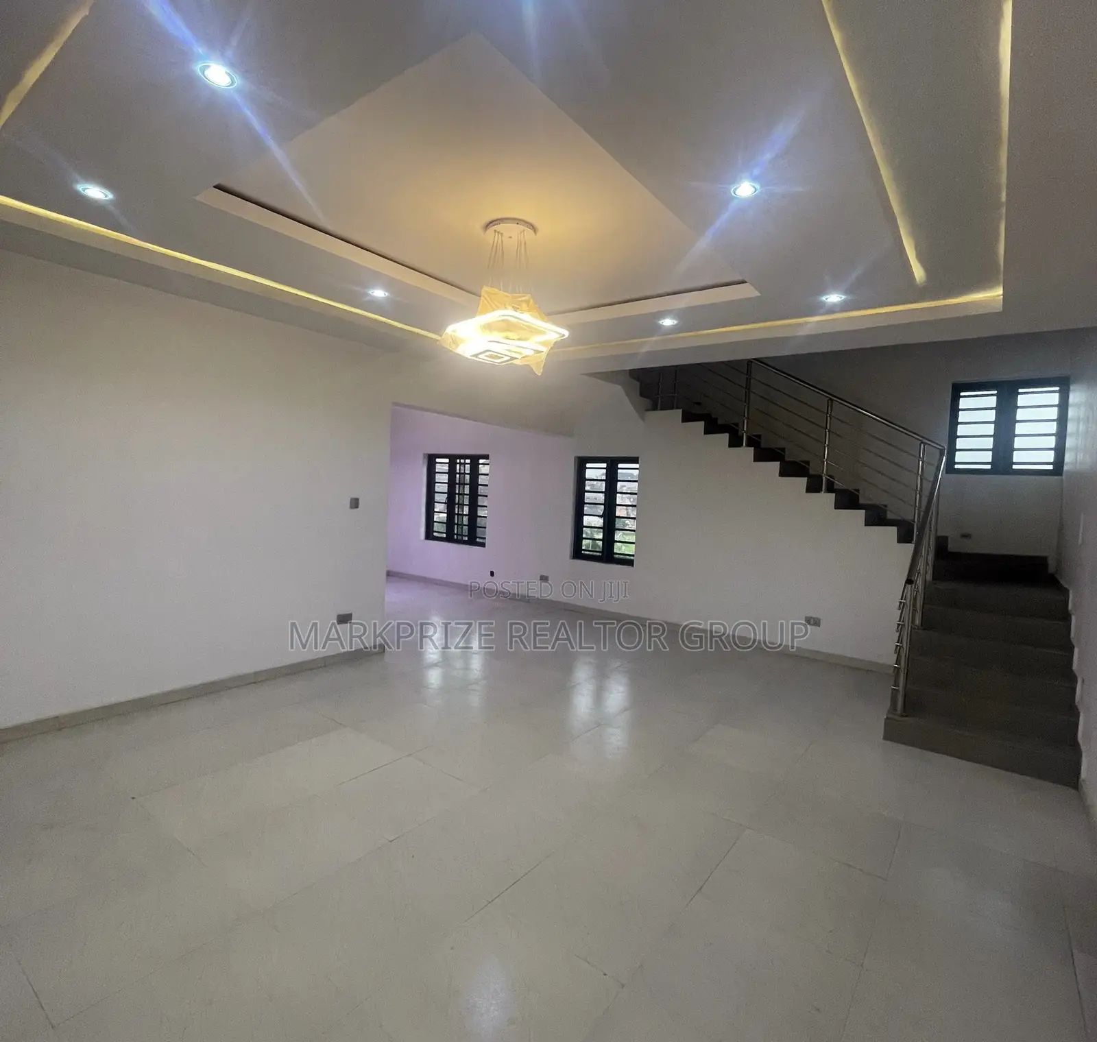 5bdrm Duplex in Magodo Gra Phase 2 for sale in Magodo