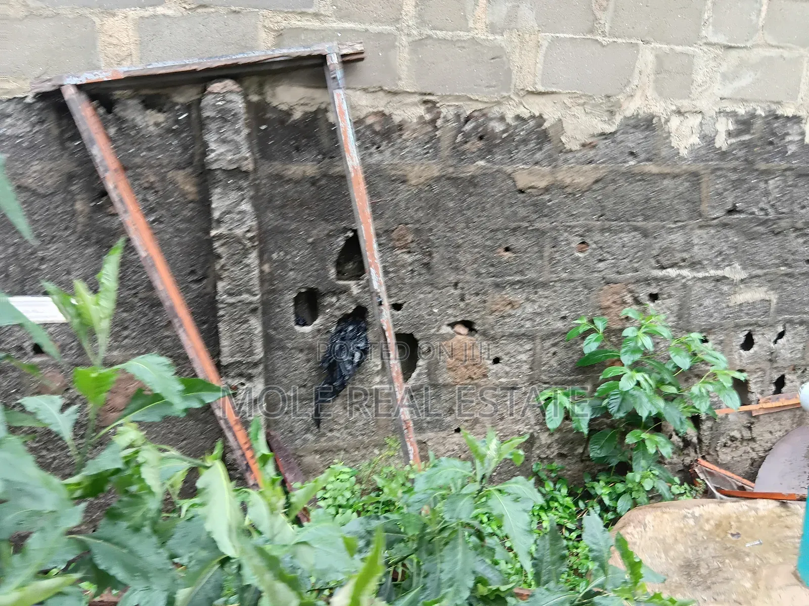 1 Acer of Land Waterfront Ebute Ikorodu Lagos in Ikorodu