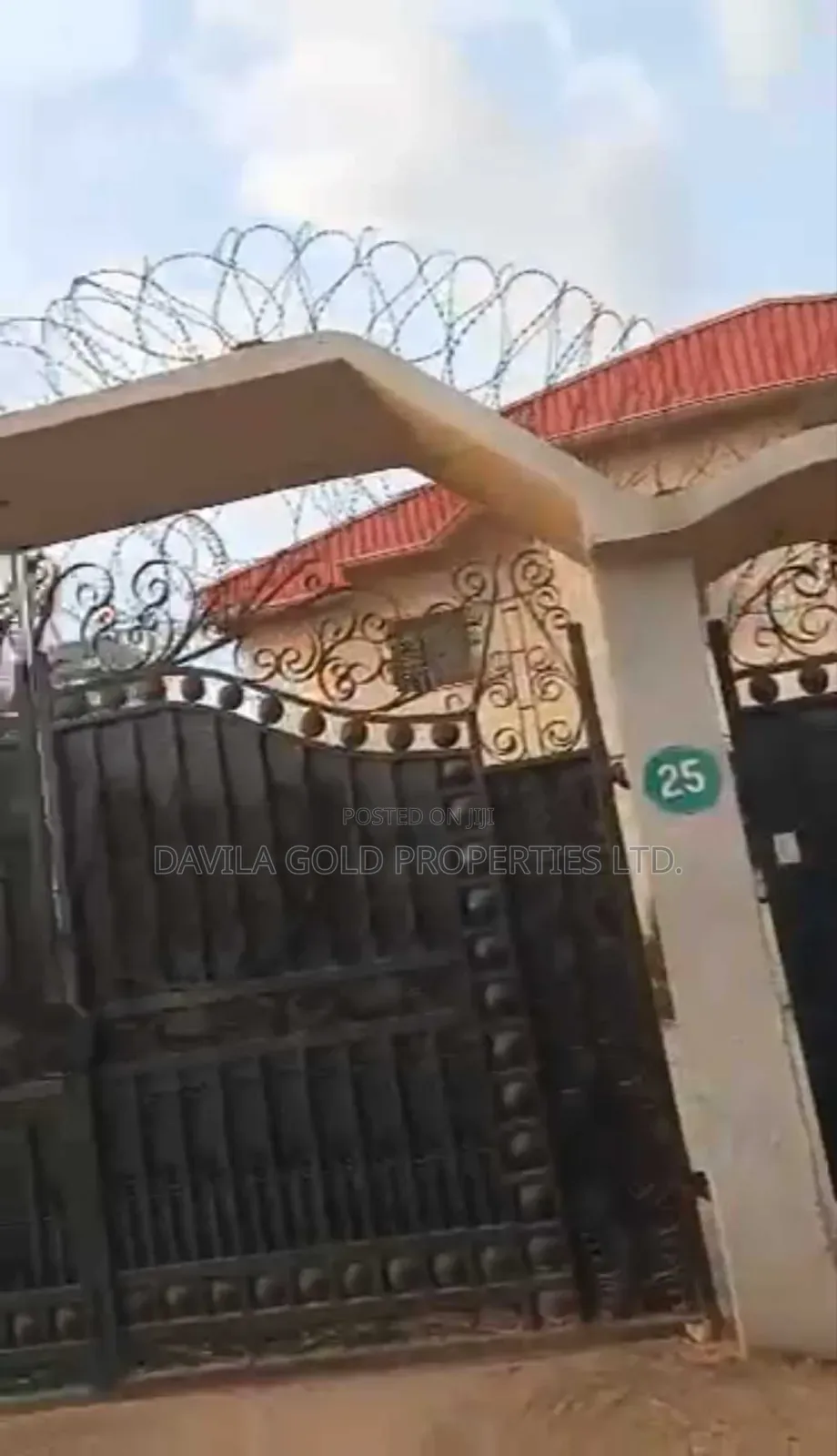 7bdrm Duplex in Benin City for sale in Benin City