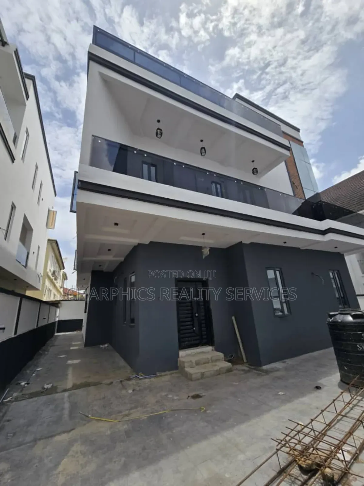 5bdrm Duplex in Magodo for sale in Magodo