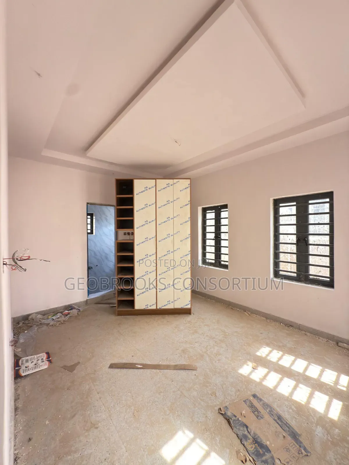 5bdrm Duplex in Kolapo Ishola Gra, Akobo for sale in Akobo