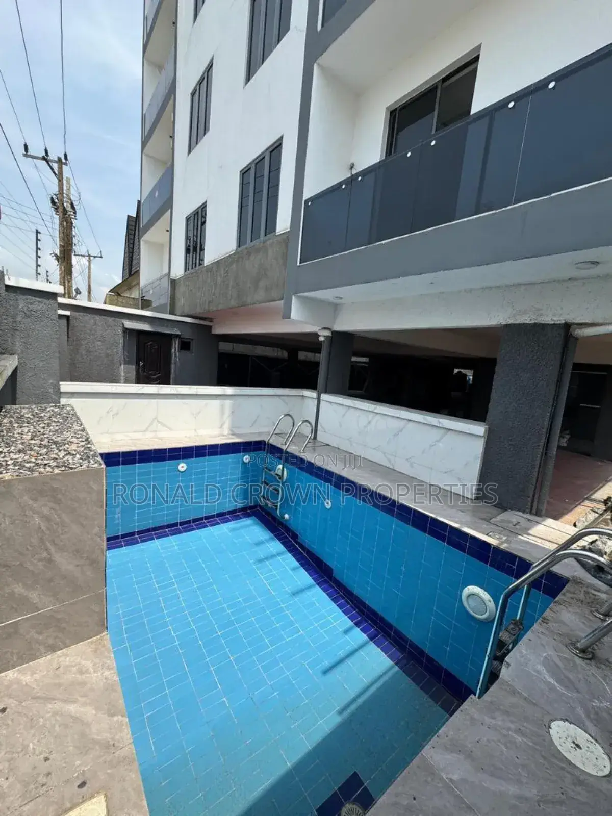 2bdrm Apartment in Ikate for sale in Ikate