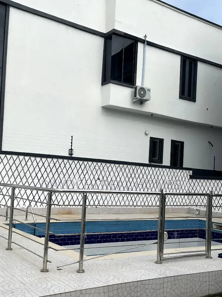 Furnished 2bdrm Duplex in Lekki County for rent in Lekki Phase 2