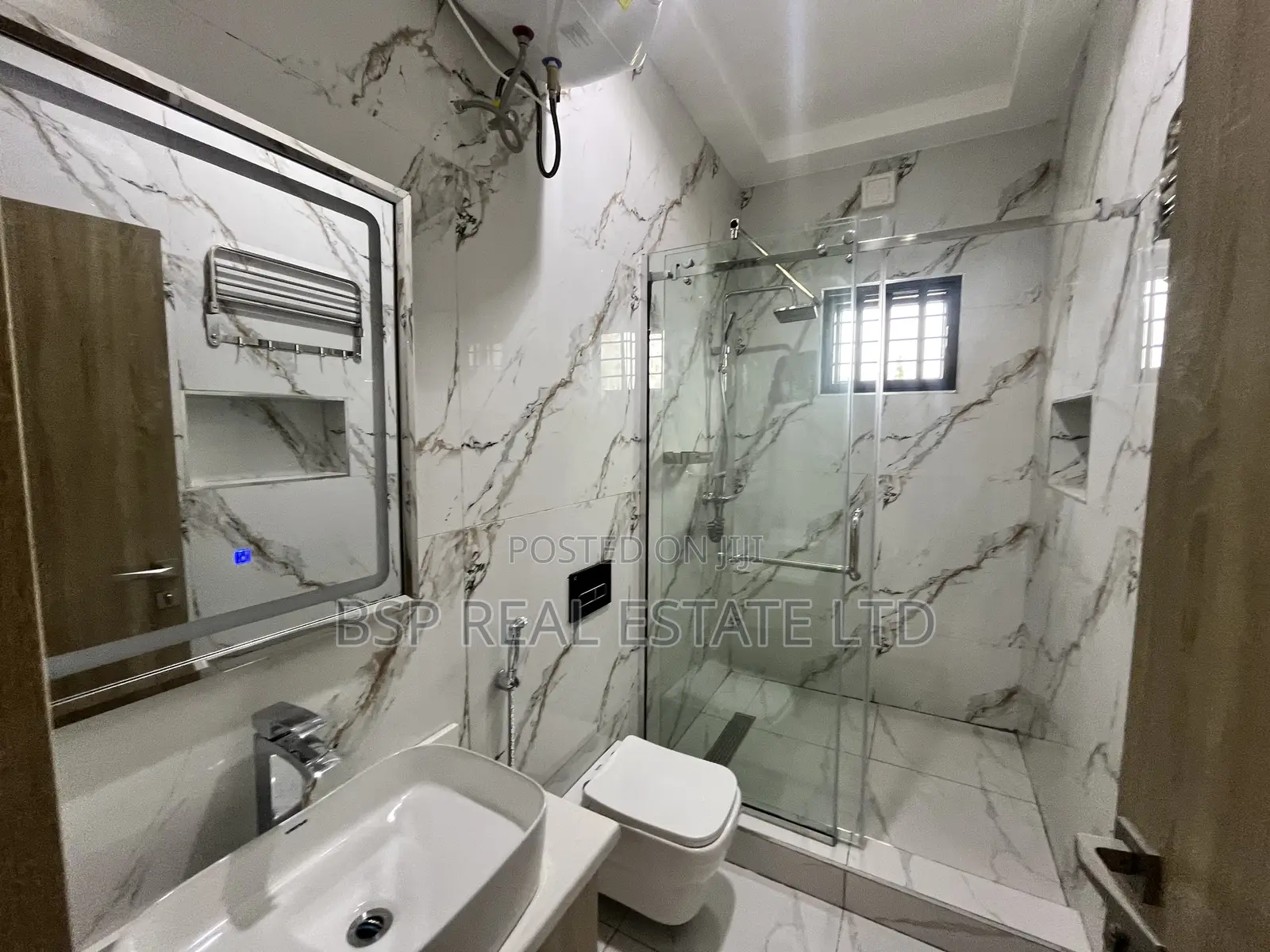 5bdrm Townhouse/Terrace in Kado for Sale in Kado