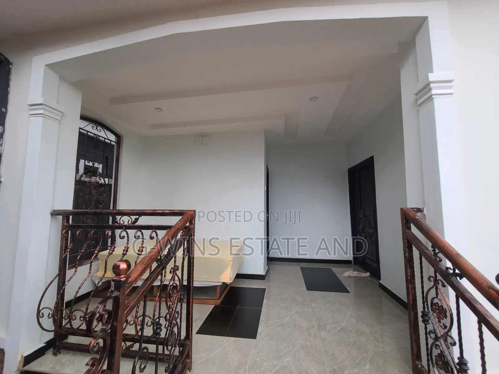 3bdrm Duplex in Mtn Mast Ugbor Gra, Benin City for sale in Benin City