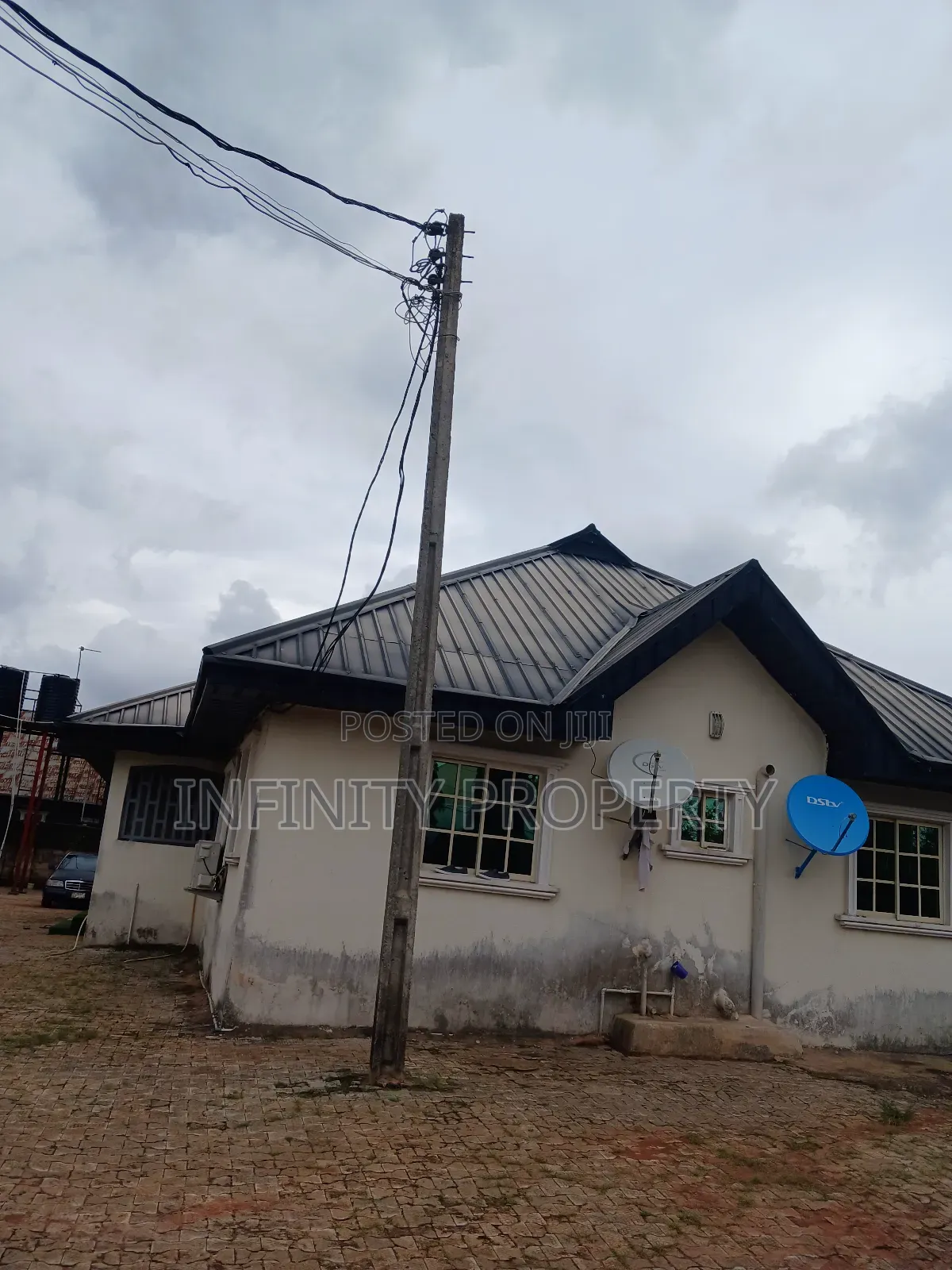3bdrm Block of Flats in Pz, Benin City for sale in Benin City