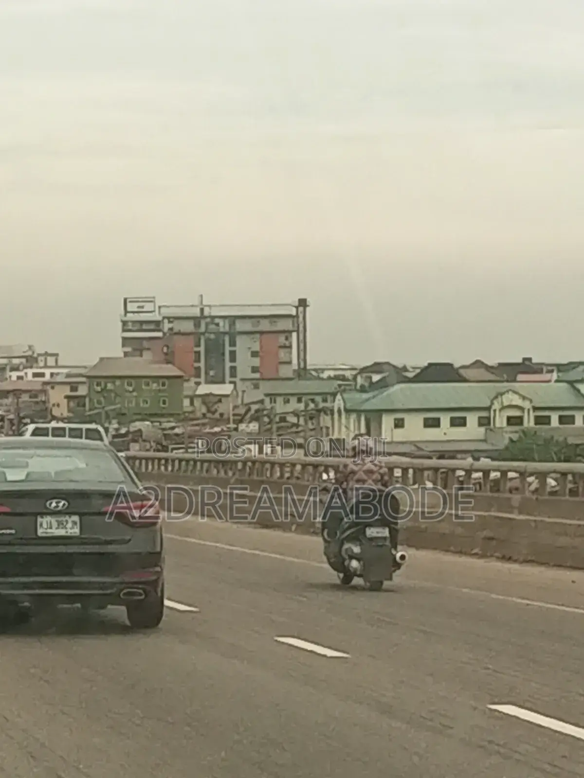 Exquisite Office Space in Isheri North