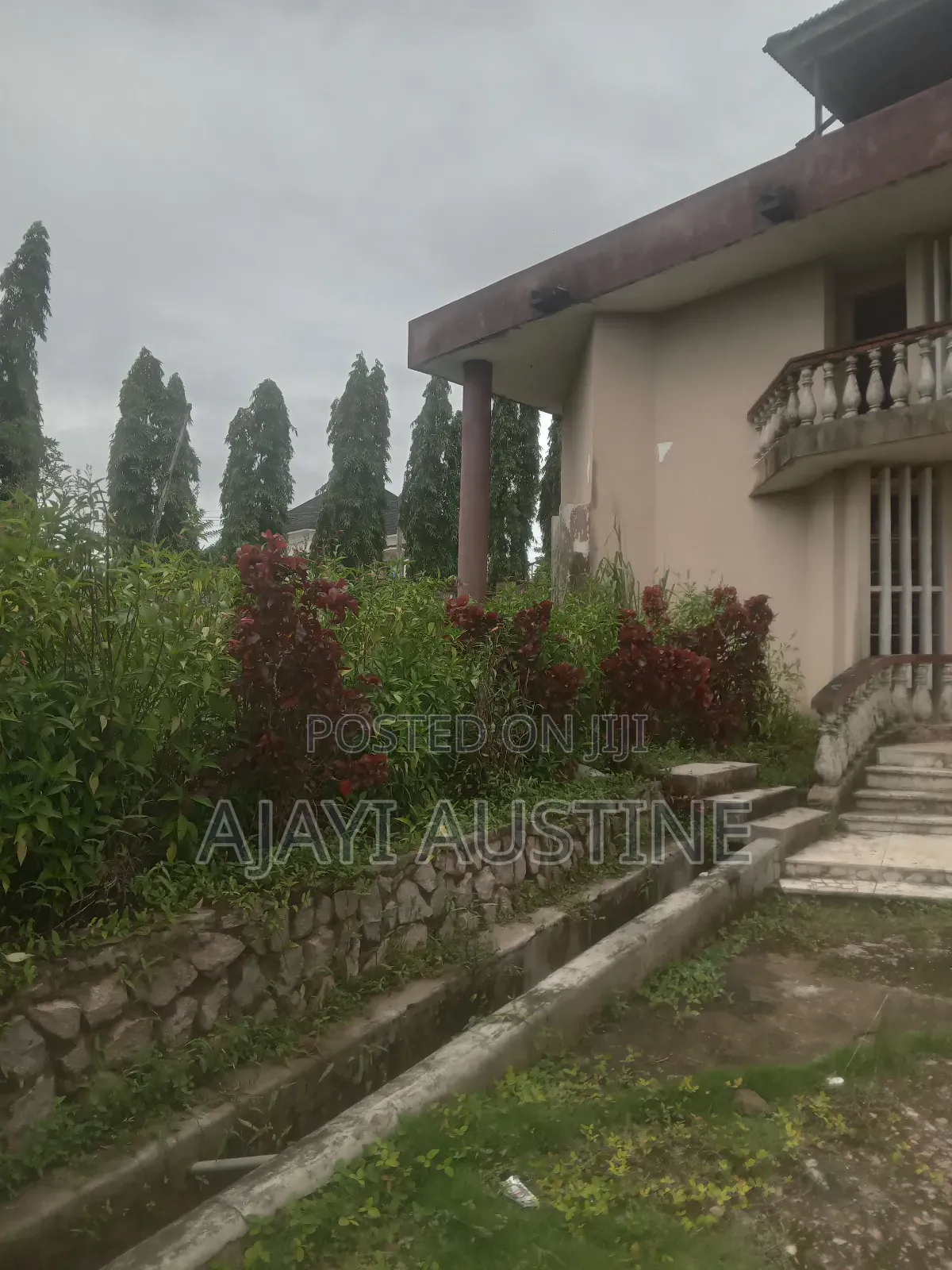 9bdrm Duplex in Gra, Oke Opa Road, Ondo / Ondo State for sale in Ondo / Ondo State