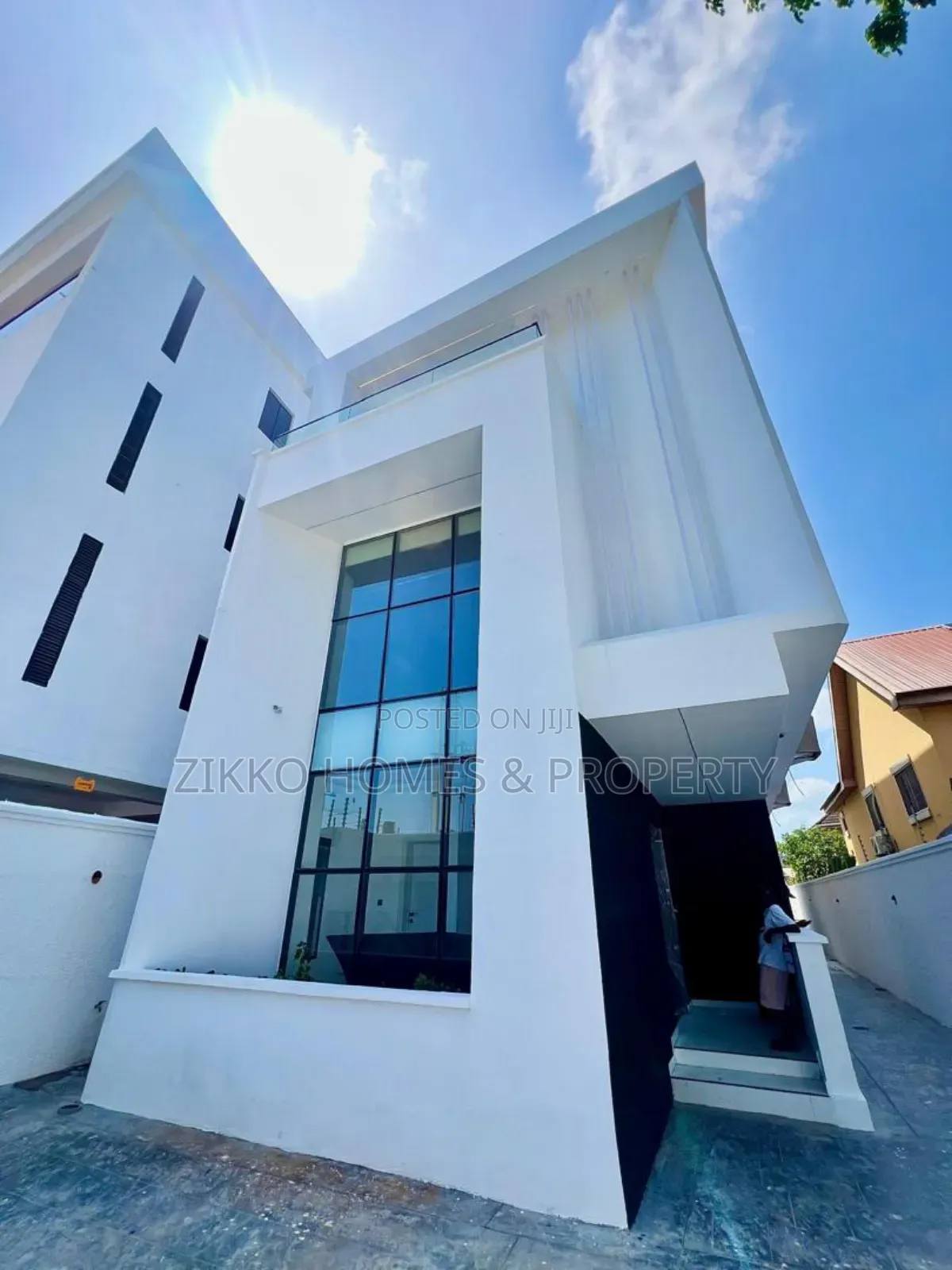 4bdrm Duplex in Lekki for sale in Lekki Phase 1