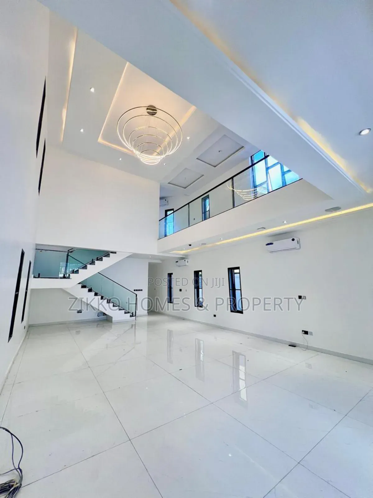 4bdrm Duplex in Lekki for sale in Lekki Phase 1