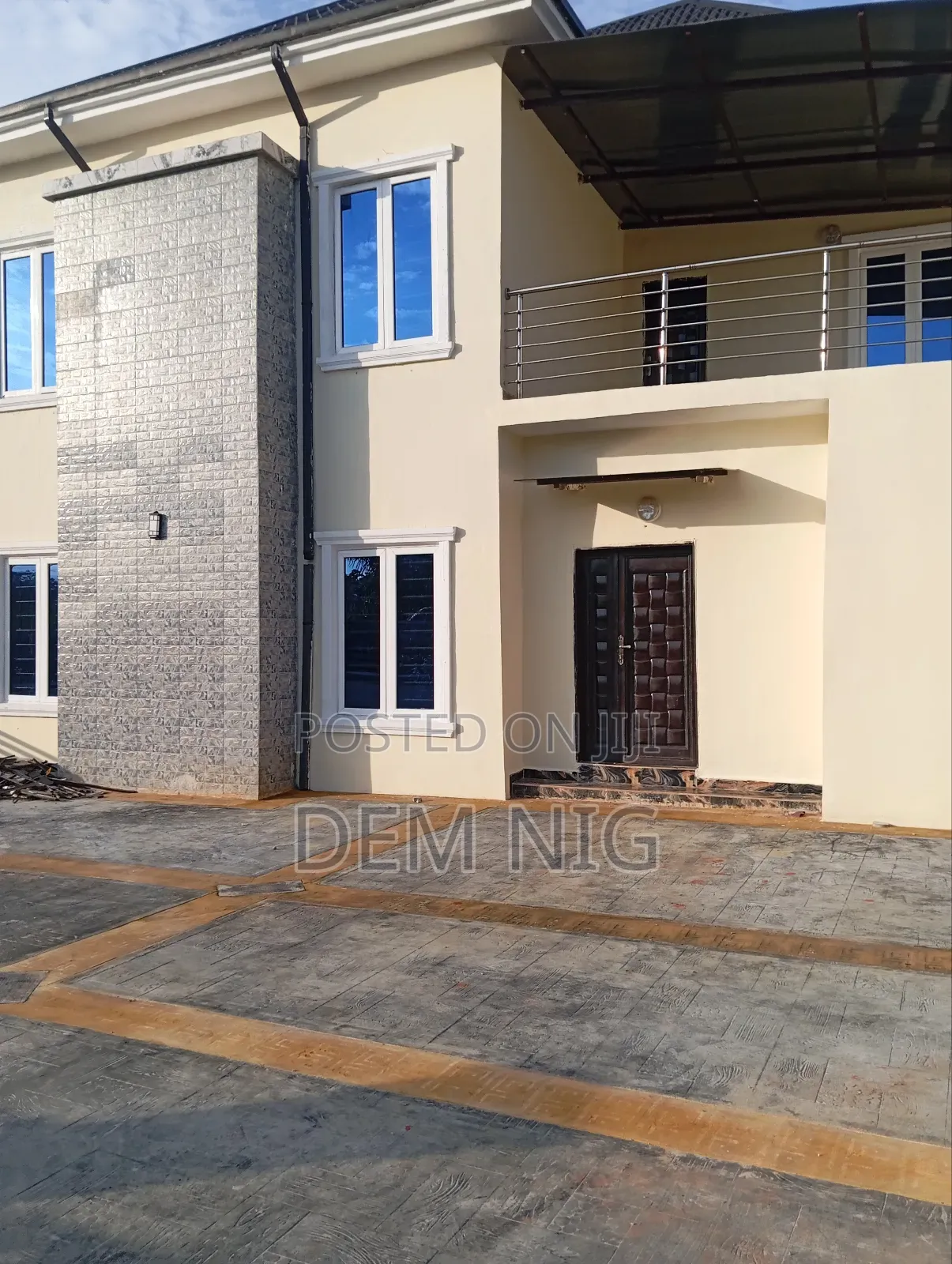 Furnished 5bdrm Duplex in Agu Awka for rent in Awka