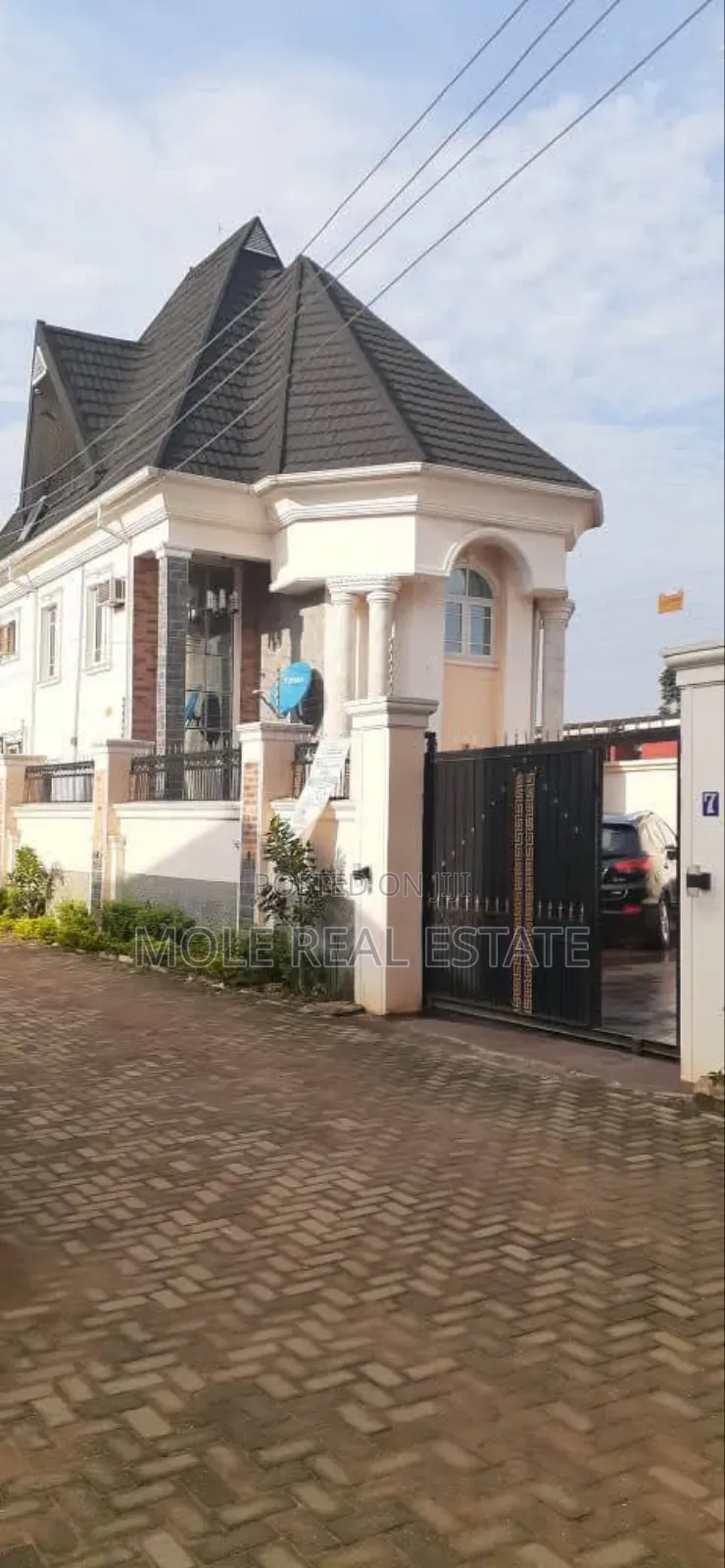 Furnished 4bdrm Duplex in Ejigbadero Estate for sale in Egbeda