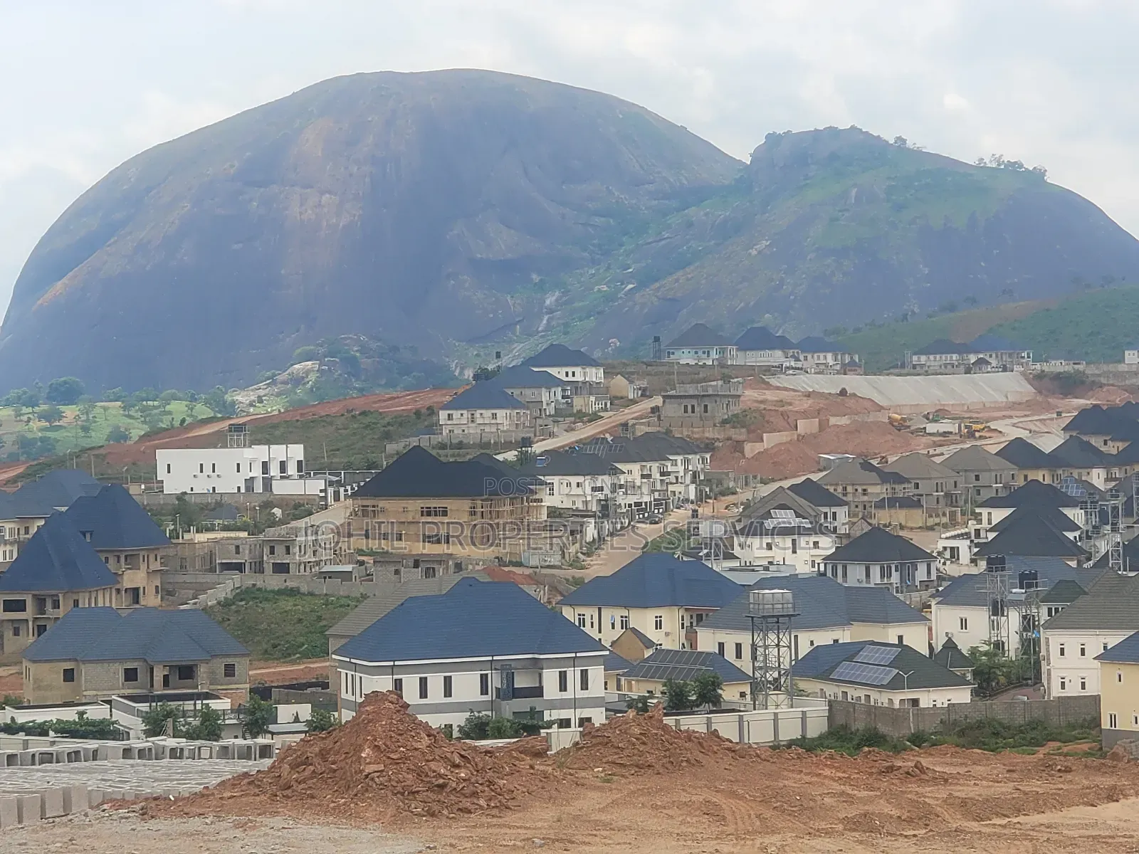 4bdrm Duplex in Admiralty Estate, Asokoro for sale in Asokoro