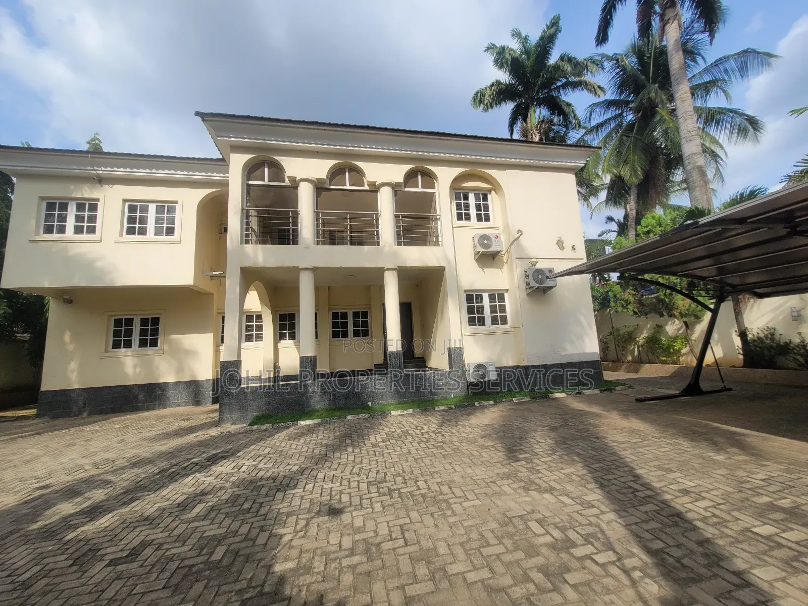 6bdrm Duplex in Maitama for sale in Maitama