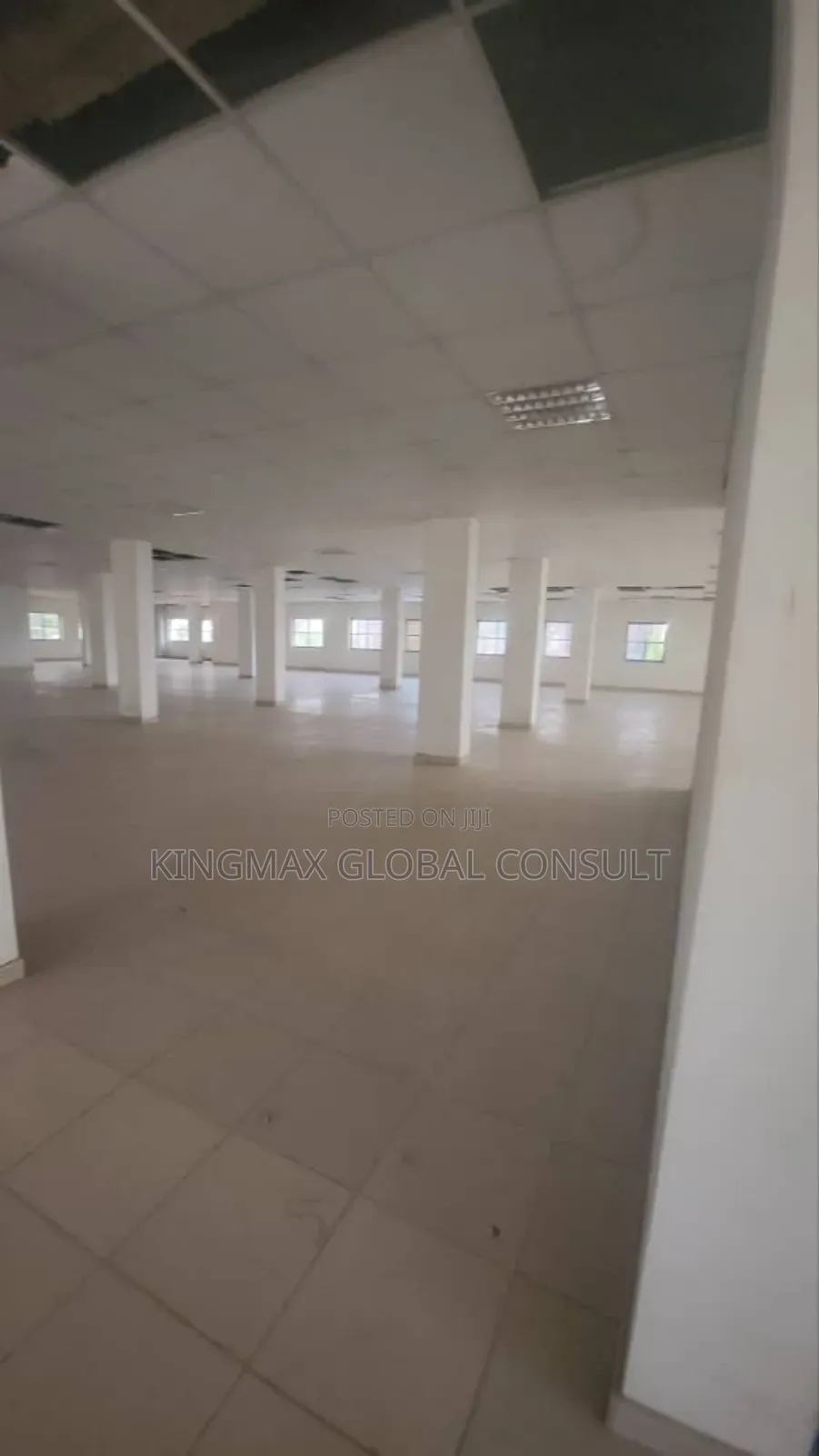 Office Complex Available About 3500sqm2, 4.5b in Area 11