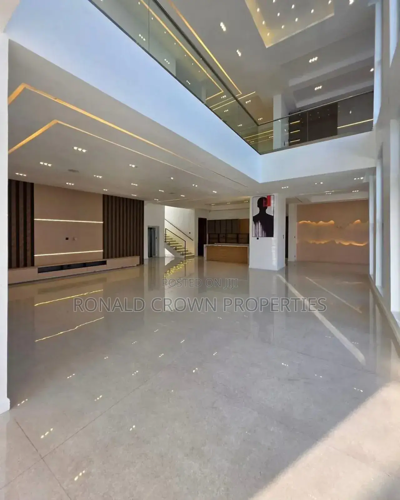 5bdrm Duplex in Osapa london for sale in Osapa london