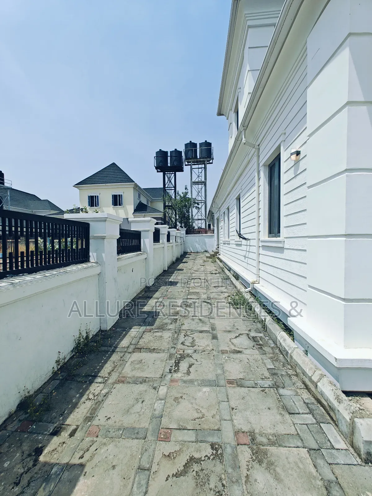 Furnished 4bdrm Duplex in Riverpark Estate, Lugbe District for sale in Lugbe District
