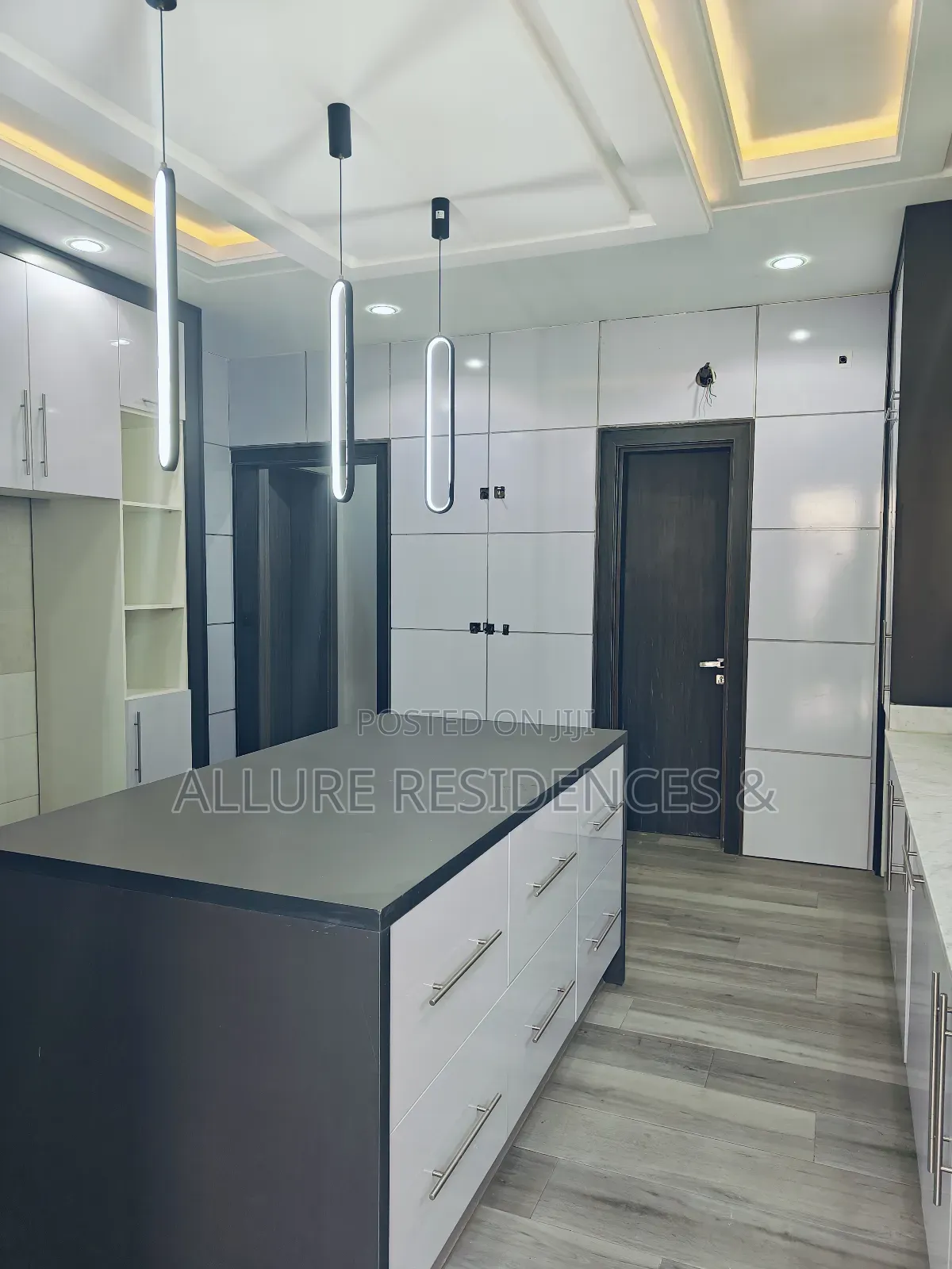 Furnished 4bdrm Duplex in Riverpark Estate, Lugbe District for sale in Lugbe District