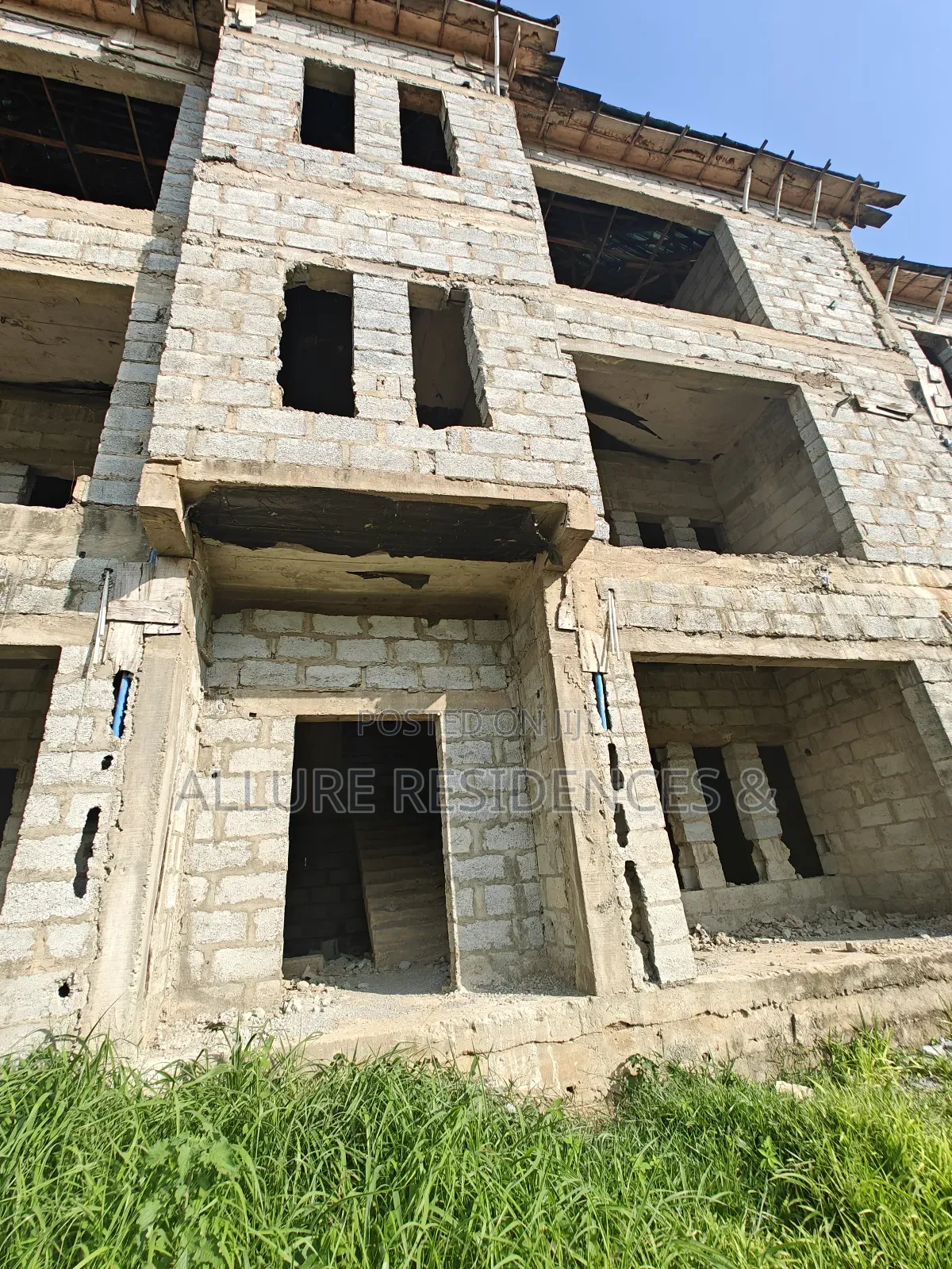 3bdrm Block of Flats in Lugbe District for sale in Lugbe District