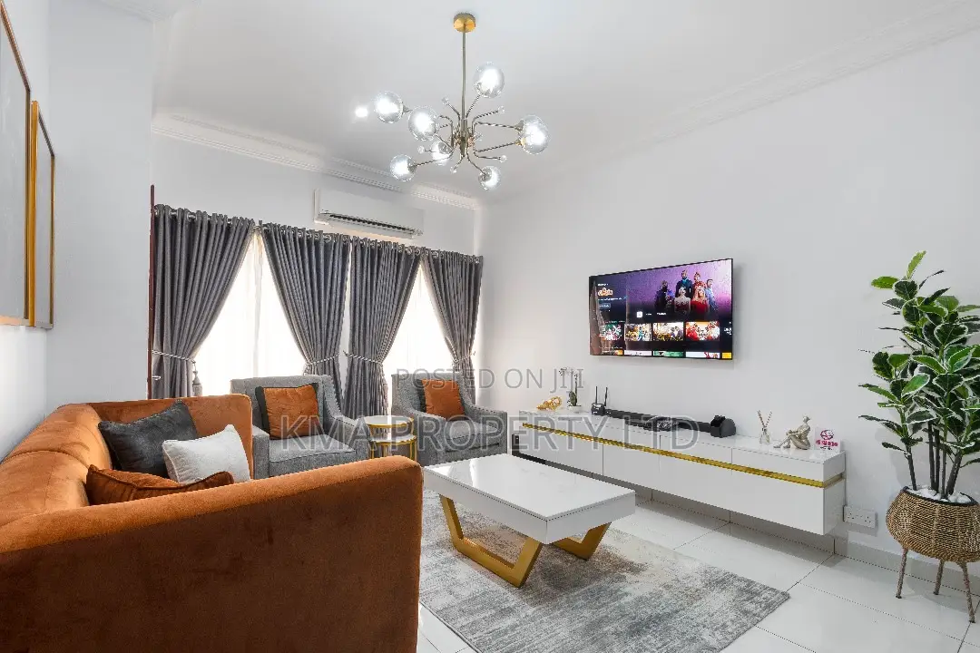 Tastefully Furnished 2 Bedroom Apartment in Lekki Phase 1
