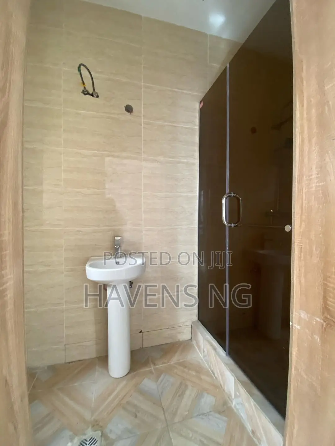 3bdrm Apartment in Abraham Adesanya Estate for sale in Abraham Adesanya Estate