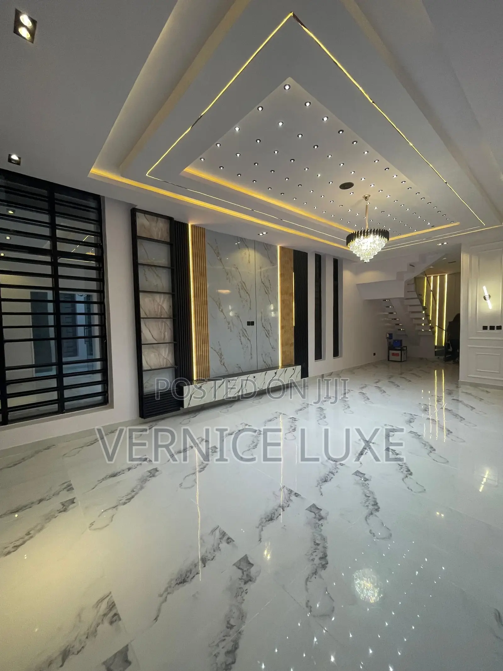 5bdrm Duplex in Megamond, Ikota for sale in Ikota