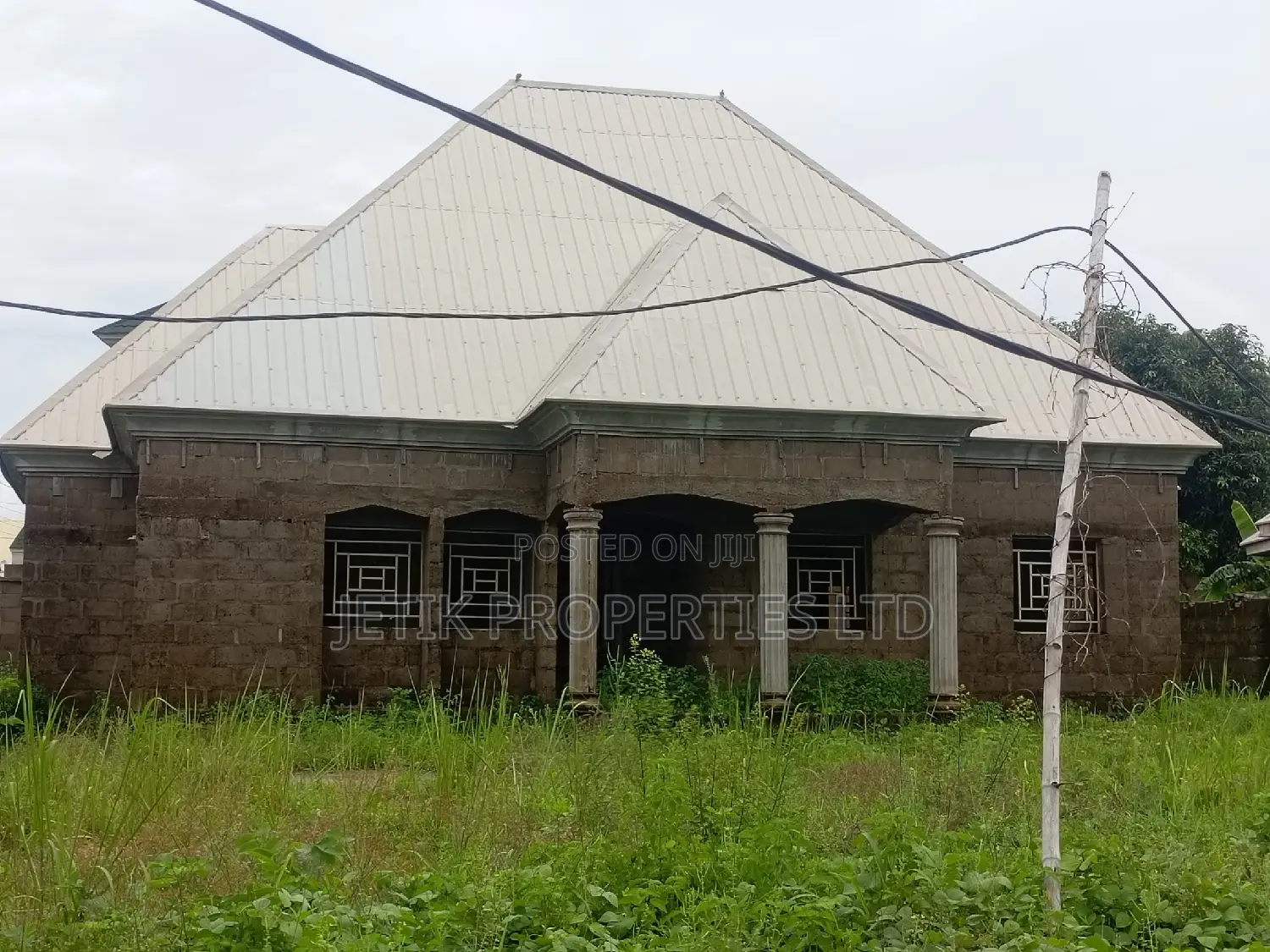 3bdrm Bungalow in Vaatia College, Makurdi for sale in Makurdi