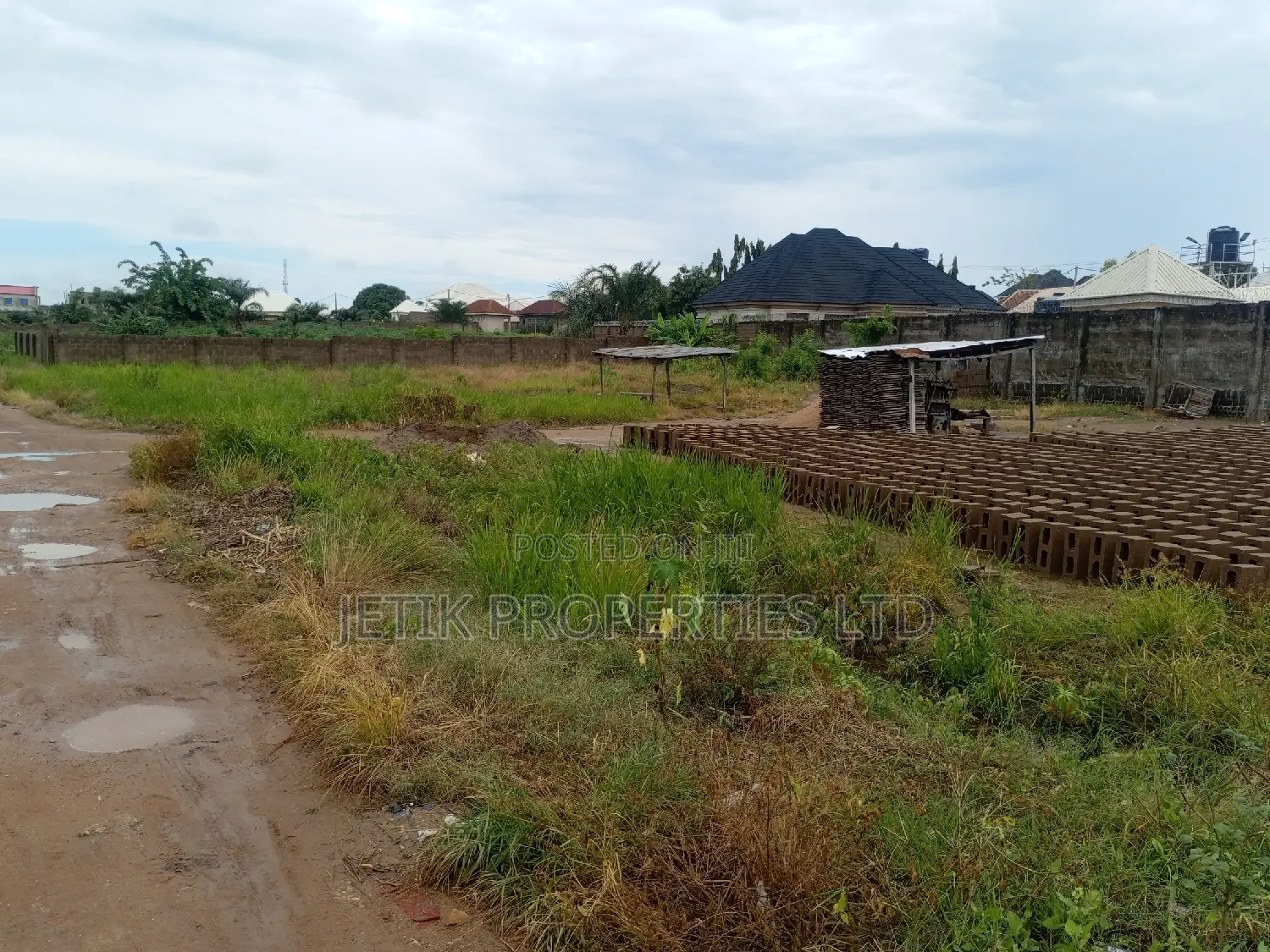A Commercial Plot of Land for Sale in Makurdi in Makurdi