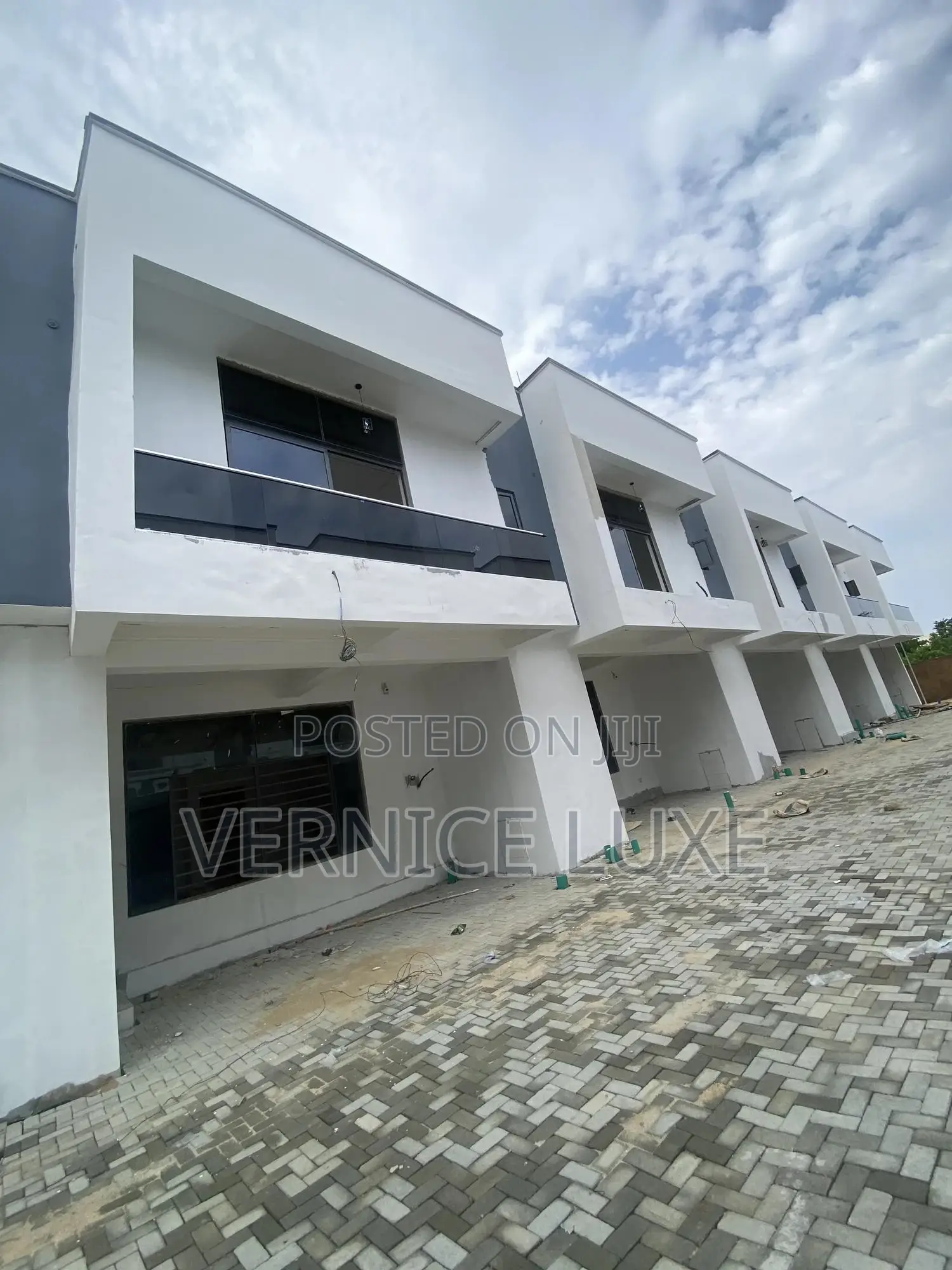 4bdrm Terrace in Spring Valley Estate, Ajah for Sale in Ajah