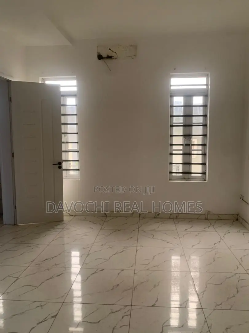 4bdrm Duplex in 2Nd Toll Gate, Lekki Phase 2 for rent in Lekki Phase 2