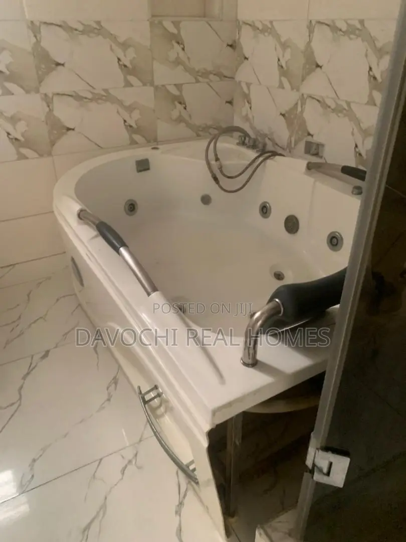 4bdrm Duplex in 2Nd Toll Gate, Lekki Phase 2 for rent in Lekki Phase 2