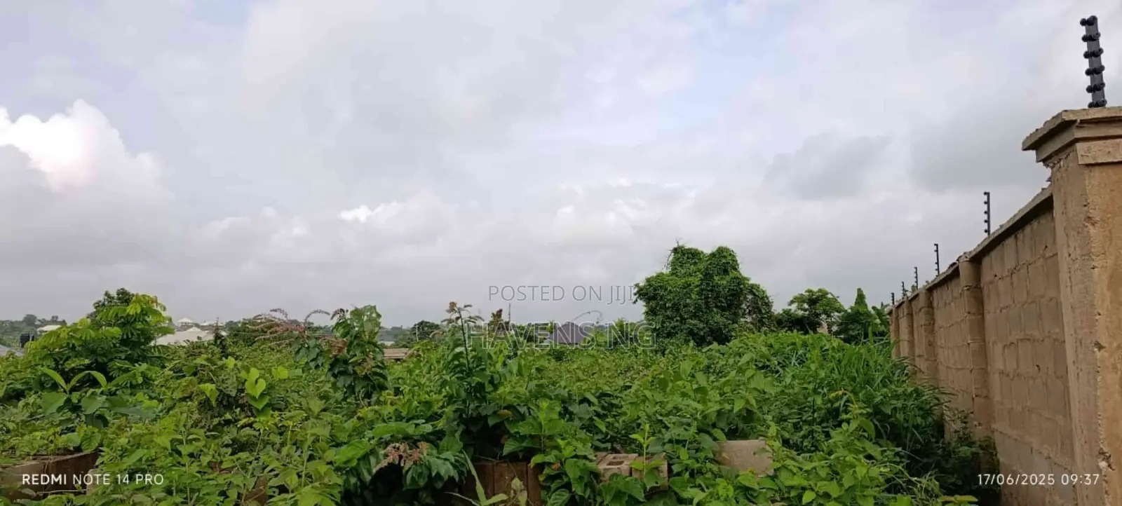 A Prime 1022 SQM Dry Land Parcel in a Prestigious Location. in Basorun
