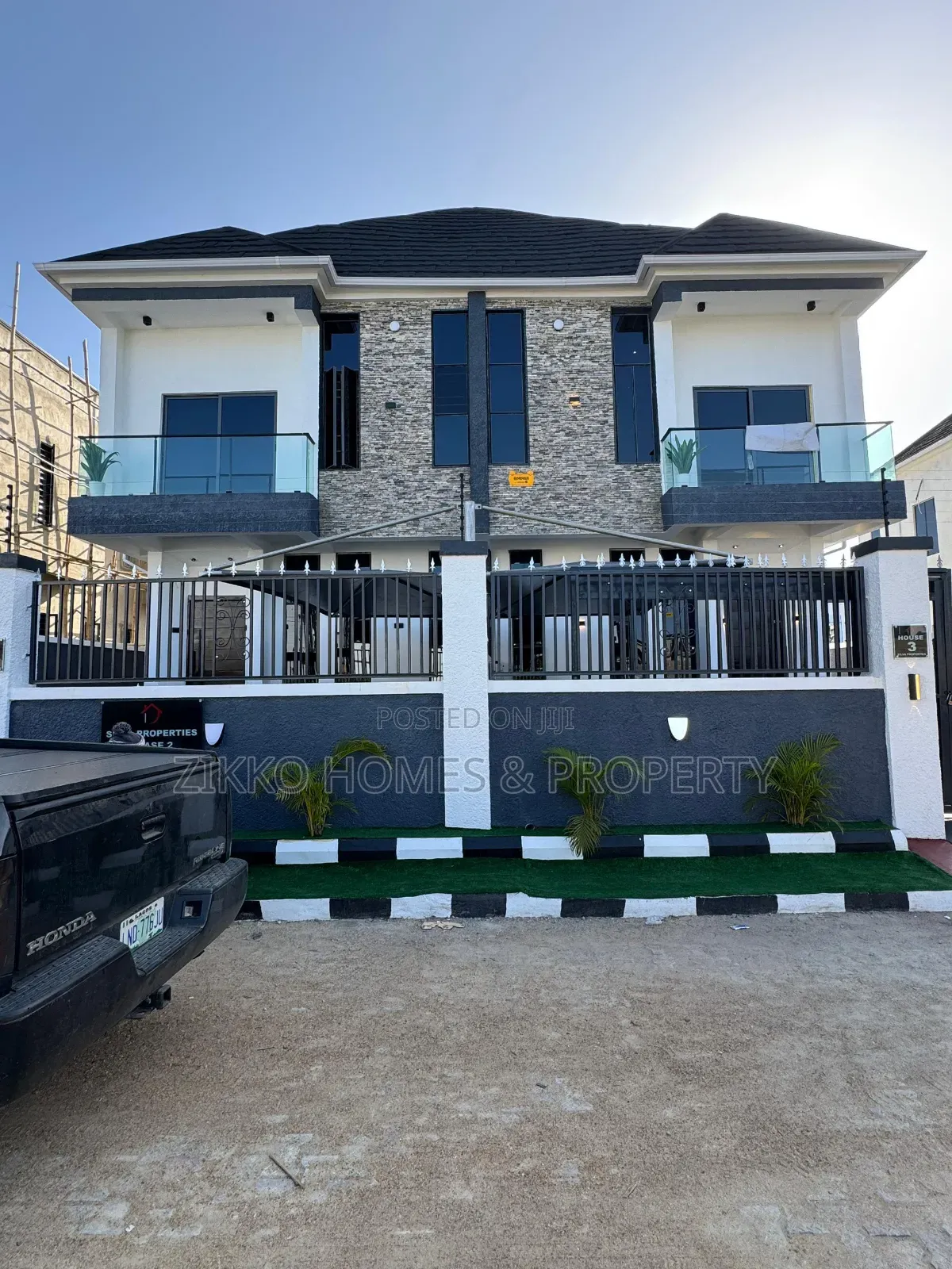 4bdrm Duplex in Ikota Gra, Lekki for sale in Lekki