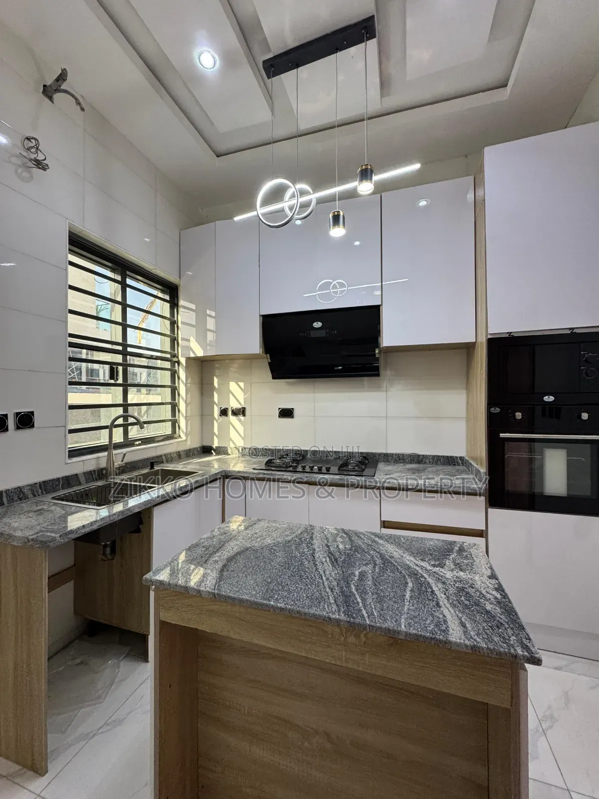 4bdrm Duplex in Ikota Gra, Lekki for sale in Lekki